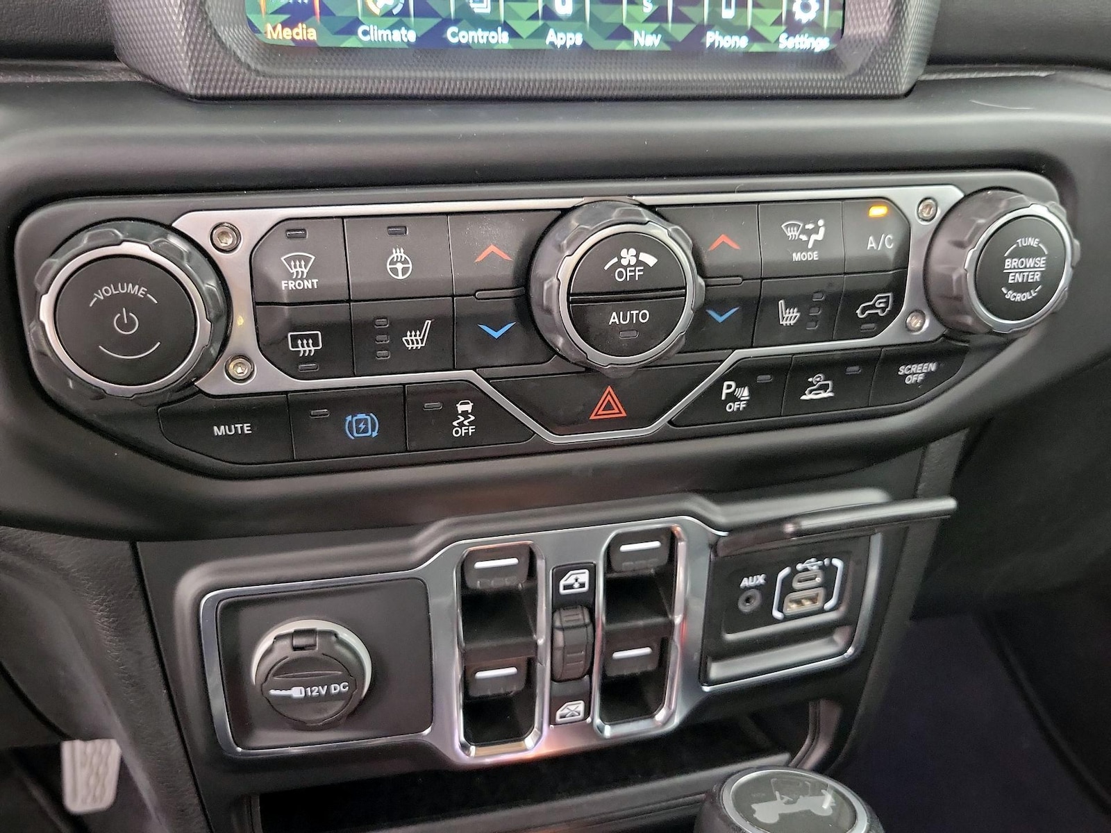 2021 Jeep Wrangler Unlimited Sahara 4XE - Photo 18