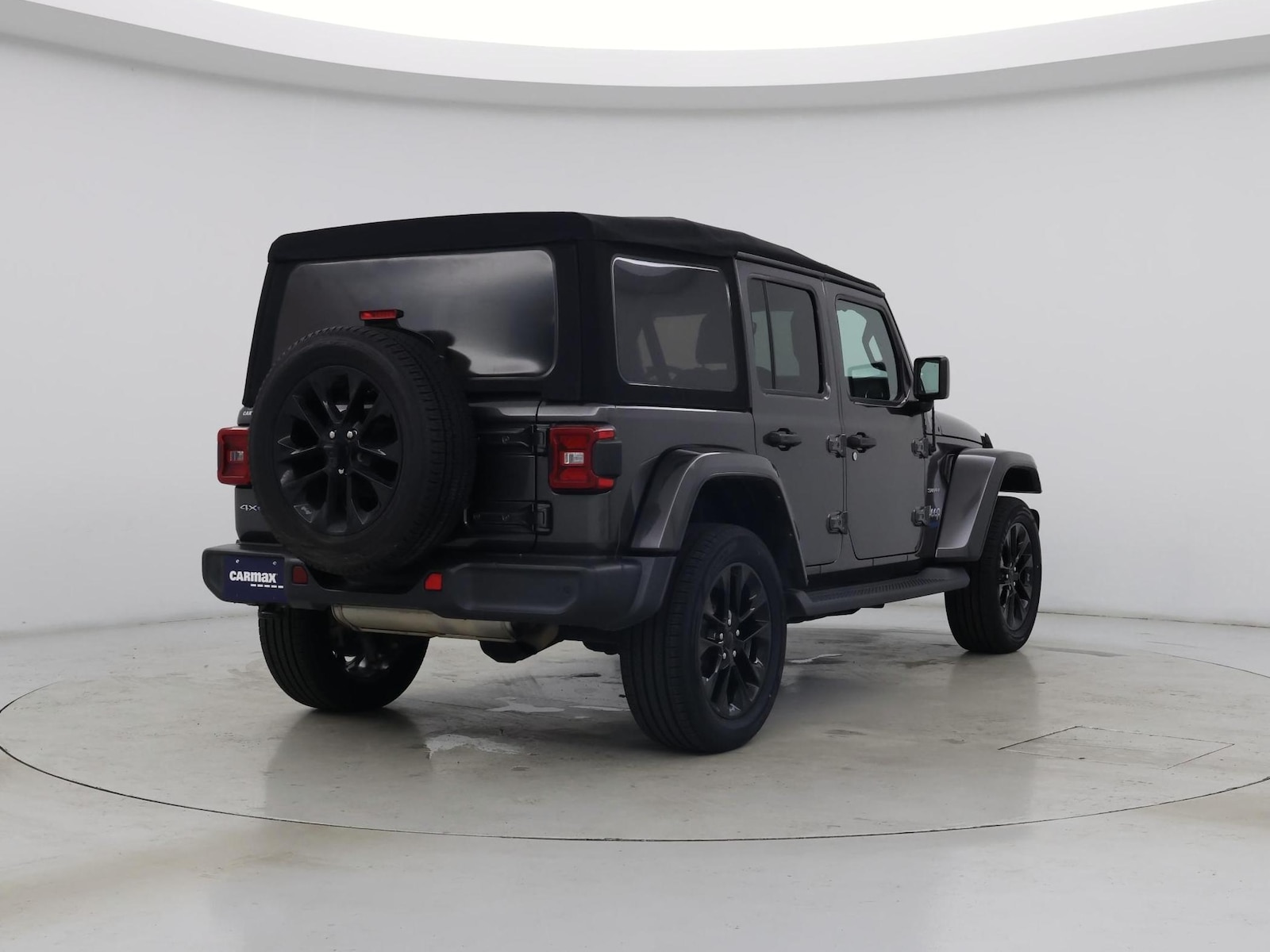 2021 Jeep Wrangler Unlimited Sahara 4XE - Photo 9