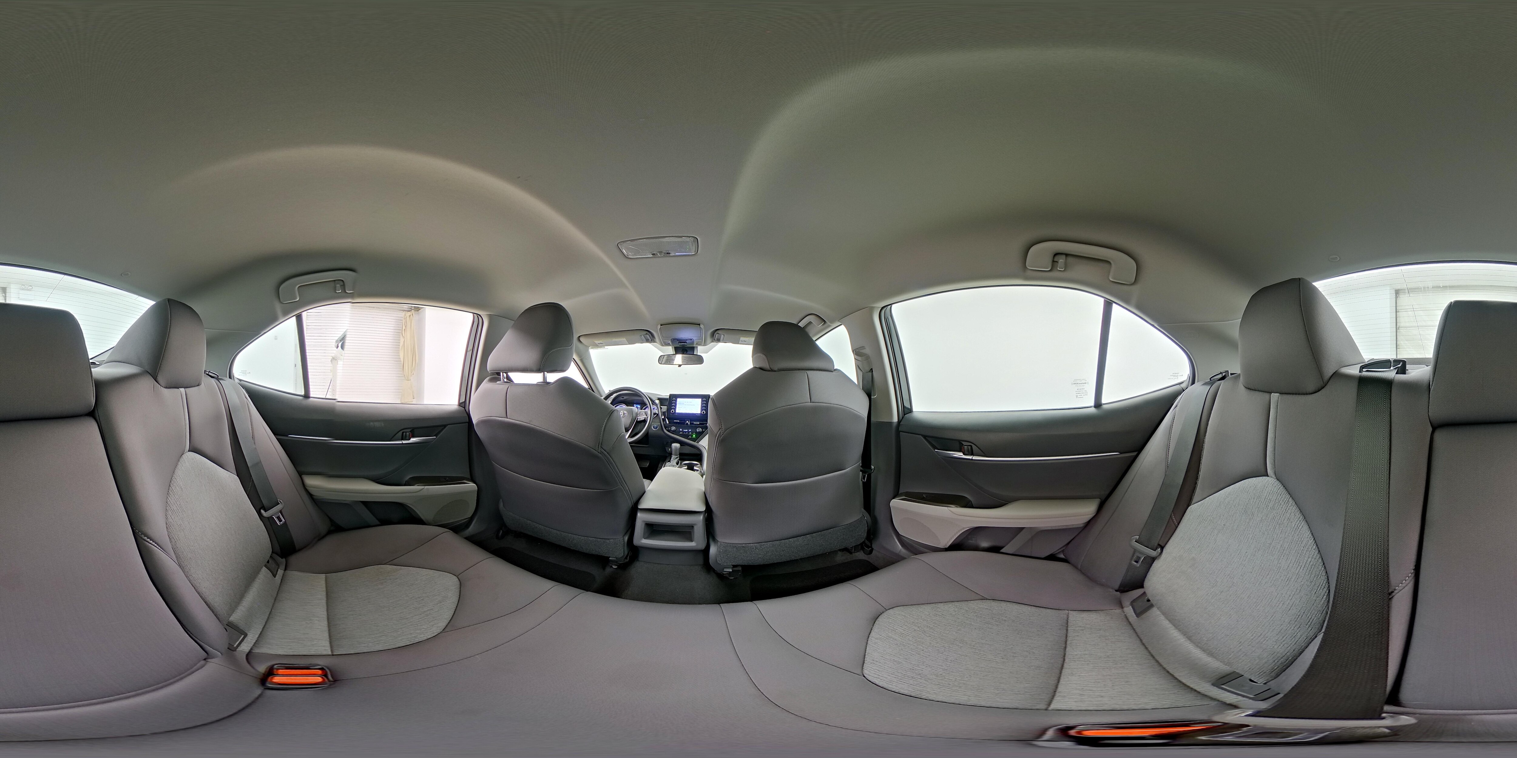 2021 Toyota Camry LE - Photo 25