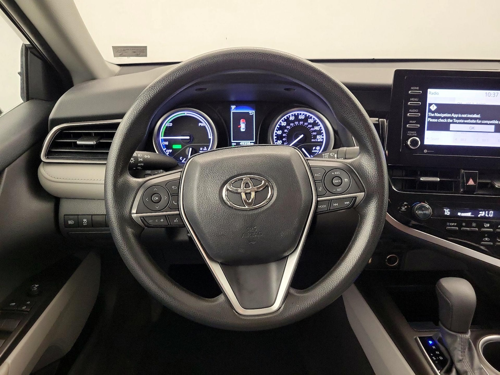 2021 Toyota Camry LE - Photo 11