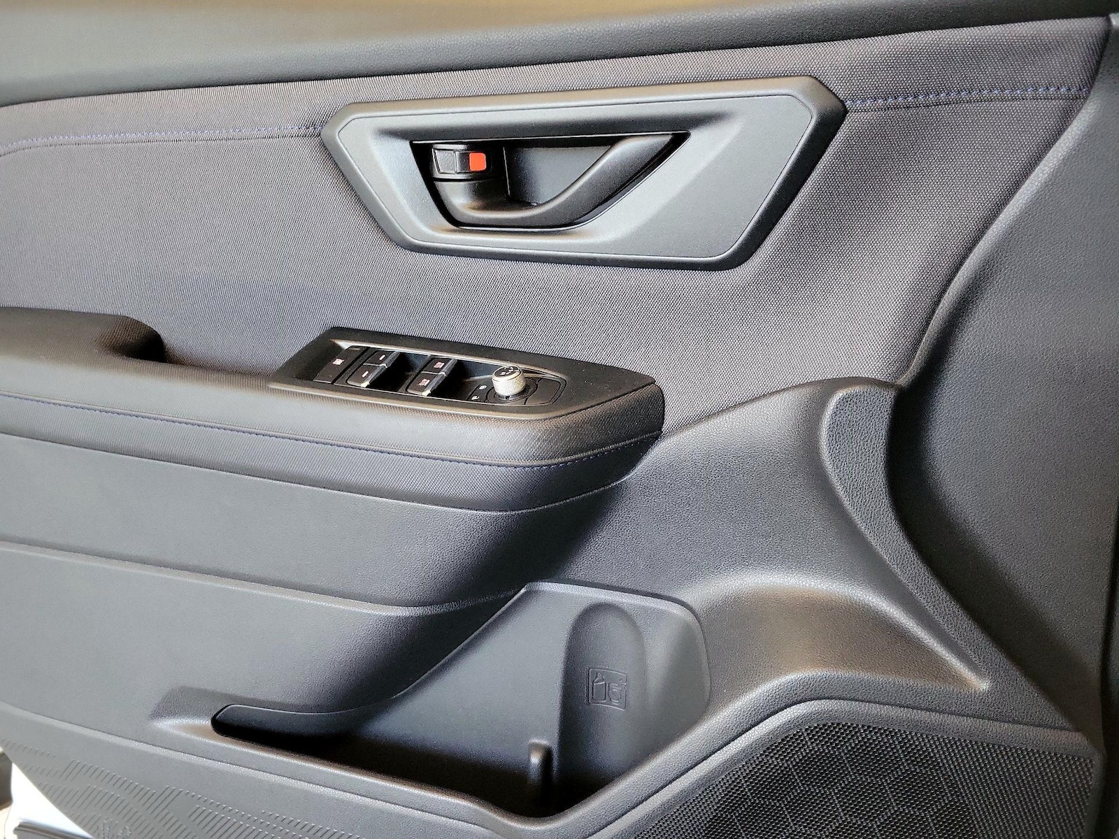 2025 Subaru Forester Premium - Photo 13
