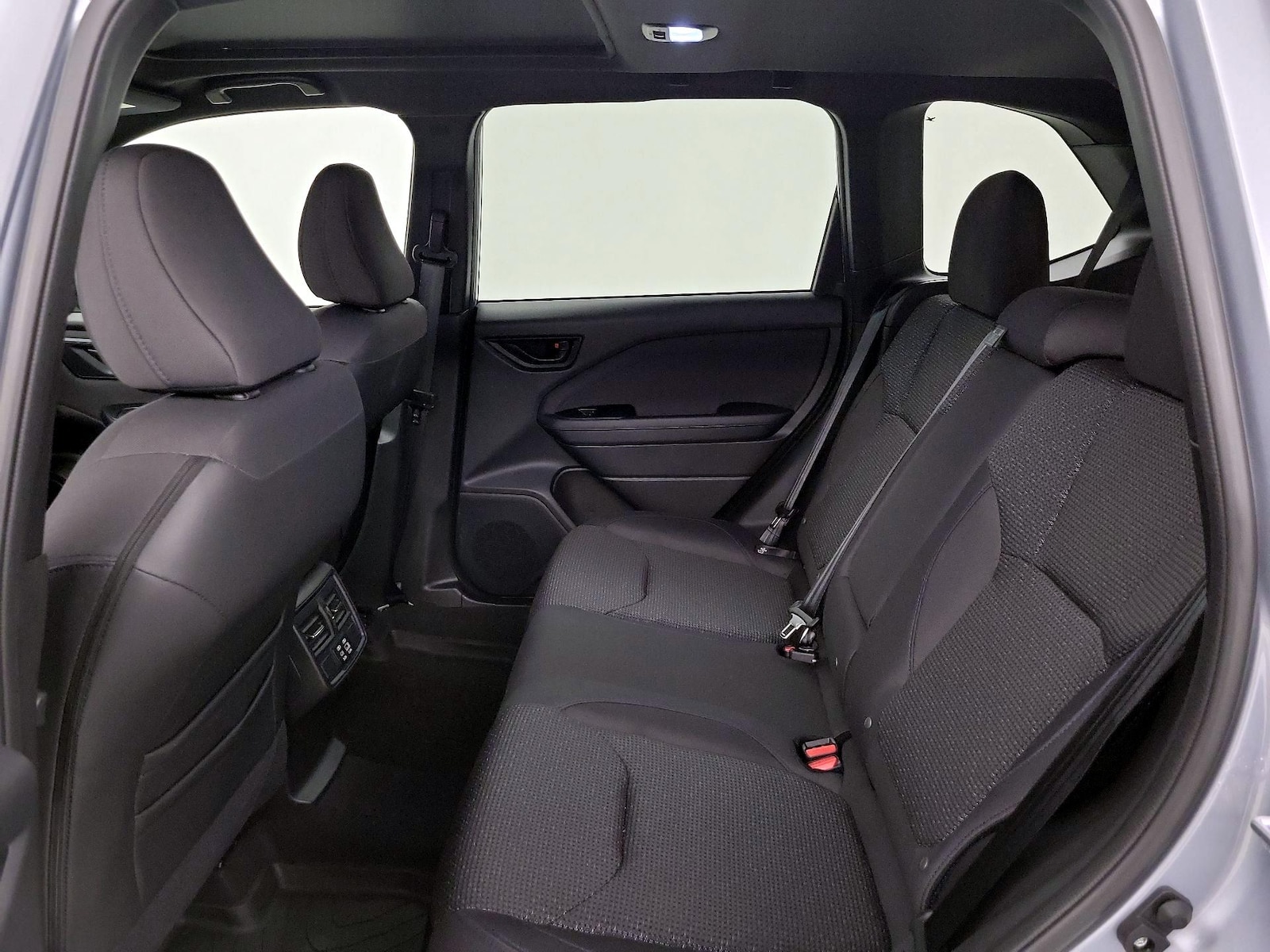 2025 Subaru Forester Premium - Photo 21