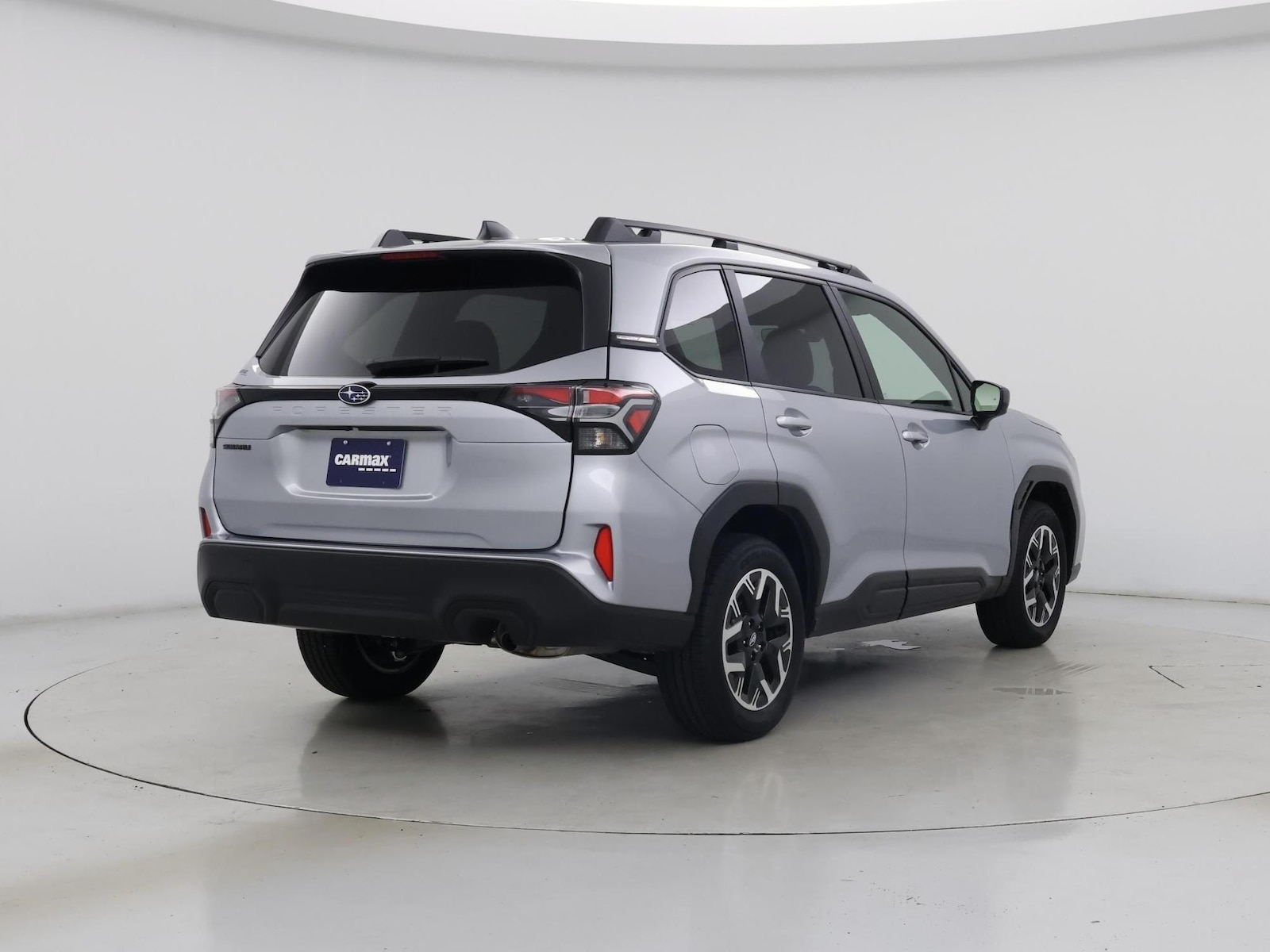 2025 Subaru Forester Premium - Photo 9