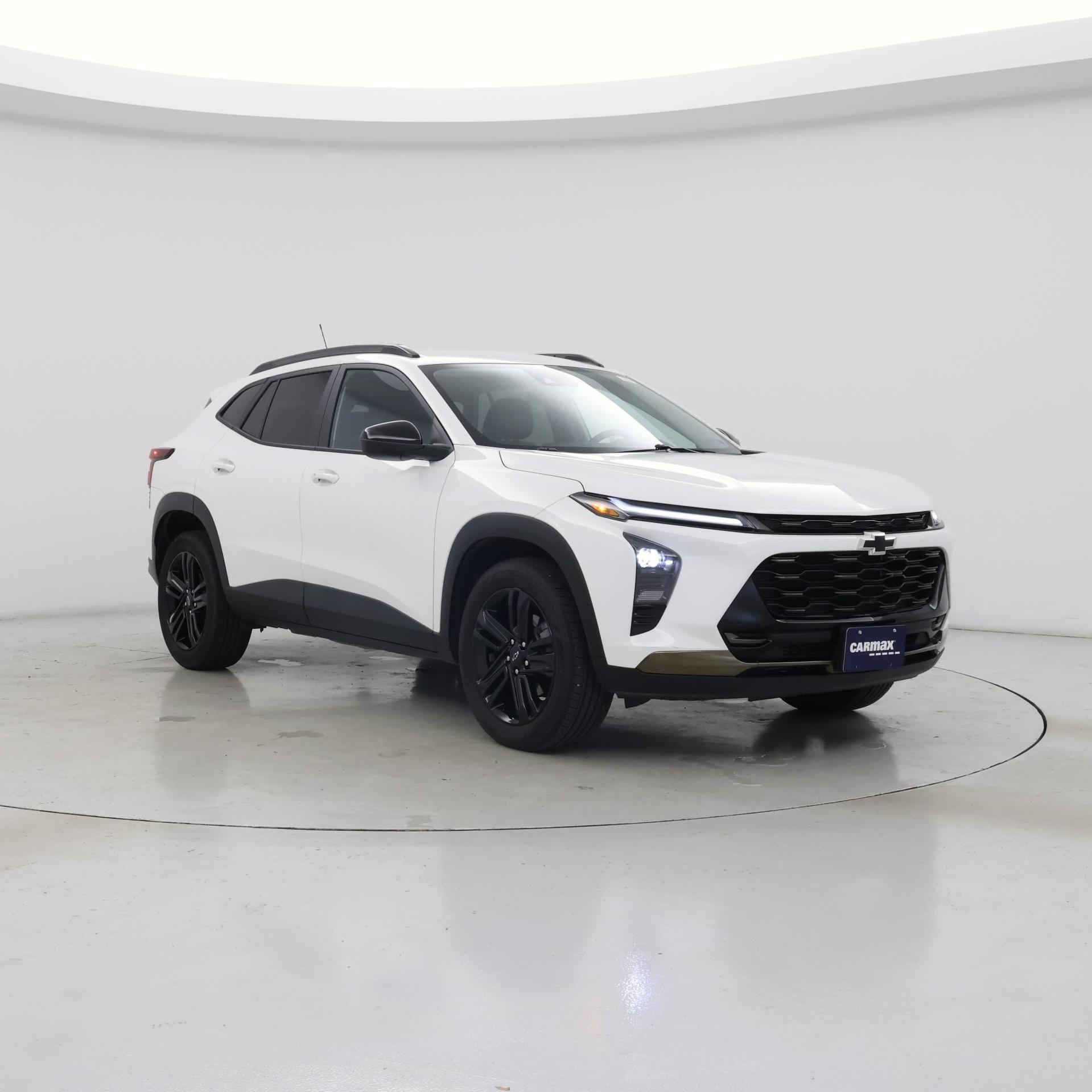 White 2025 Chevrolet Trax SUV / Crossover Front-Wheel Drive Automatic