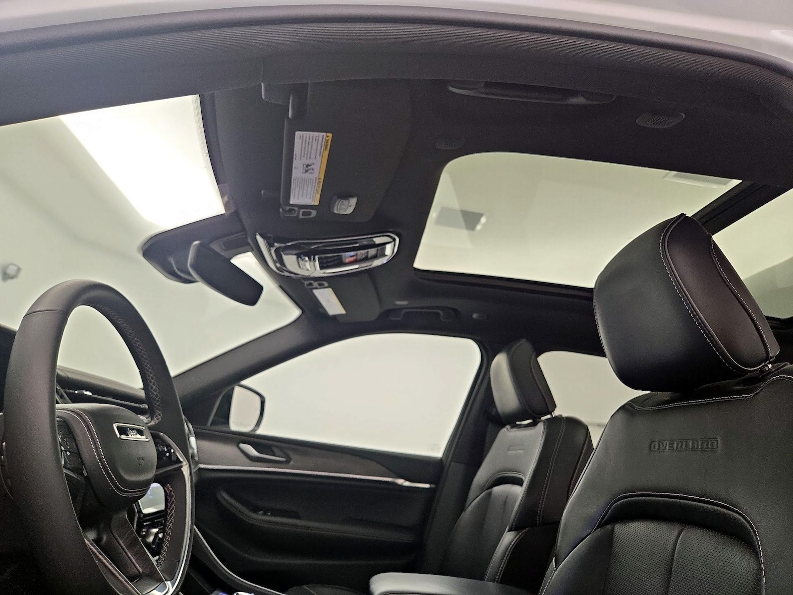 2023 Jeep Grand Cherokee Overland 4xe - Photo 21