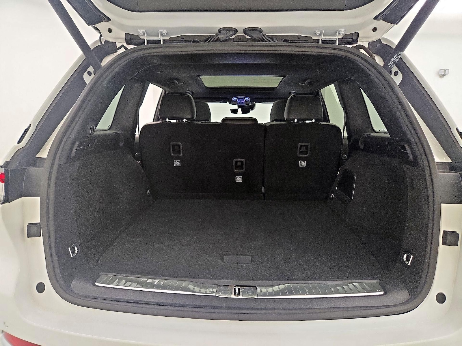 2023 Jeep Grand Cherokee Overland 4xe - Photo 23
