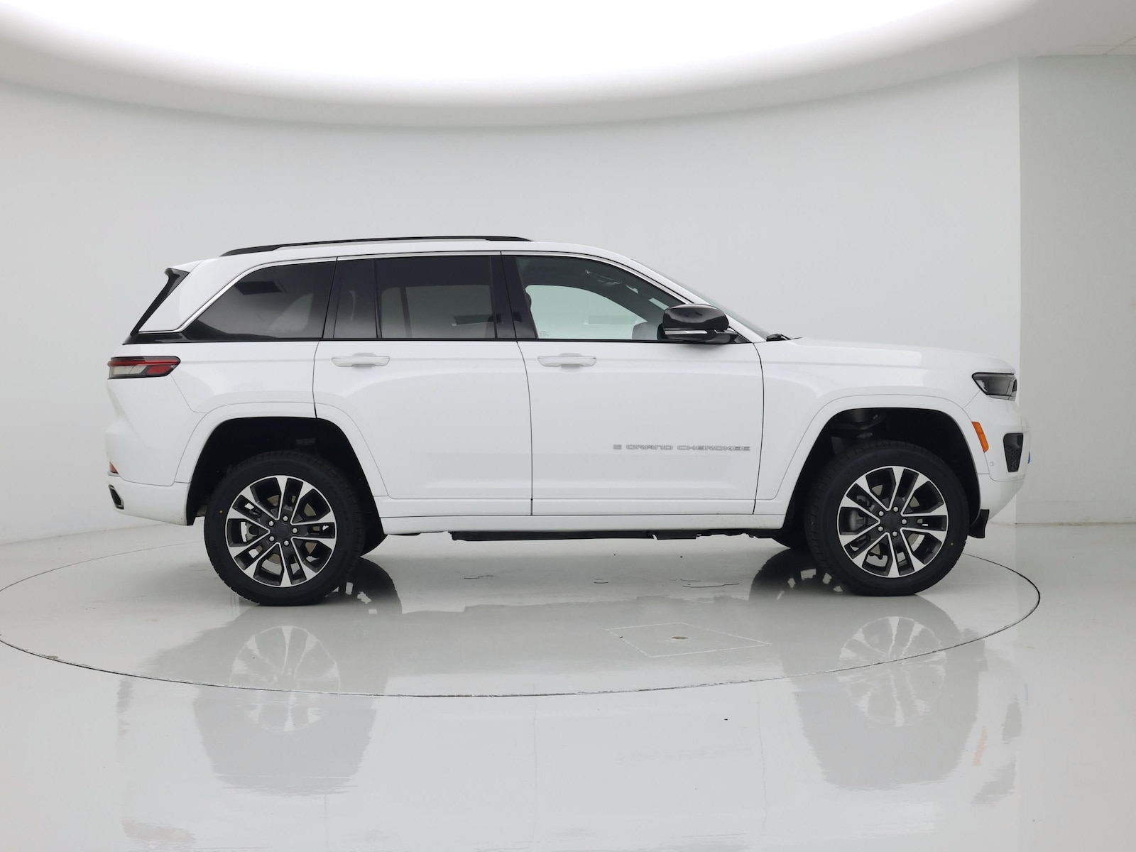 2023 Jeep Grand Cherokee Overland 4xe - Photo 8