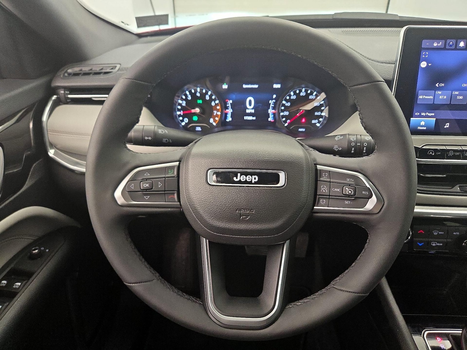 2023 Jeep Compass Limited - Photo 11