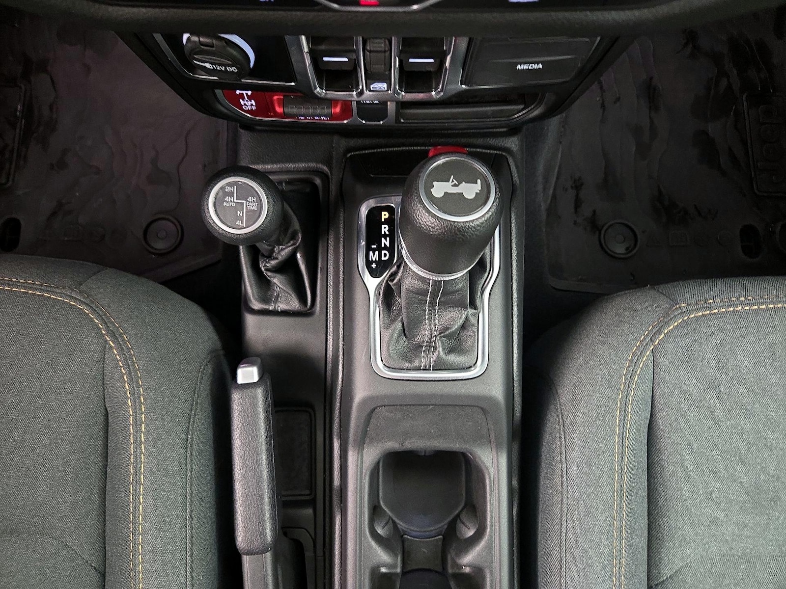 2024 Jeep Wrangler 4xe Willys 4XE - Photo 18