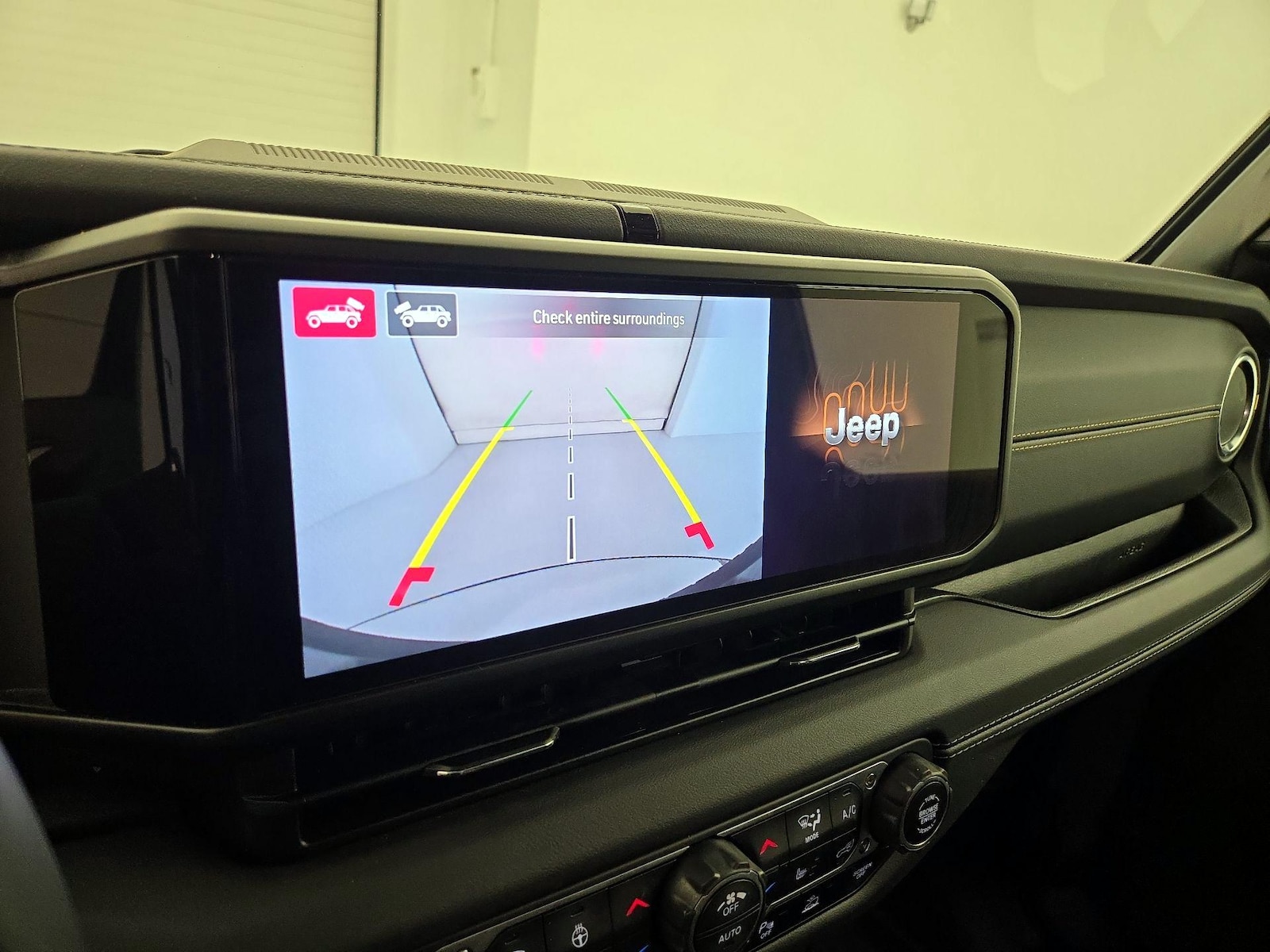 2024 Jeep Wrangler 4xe Sahara 4XE - Photo 16