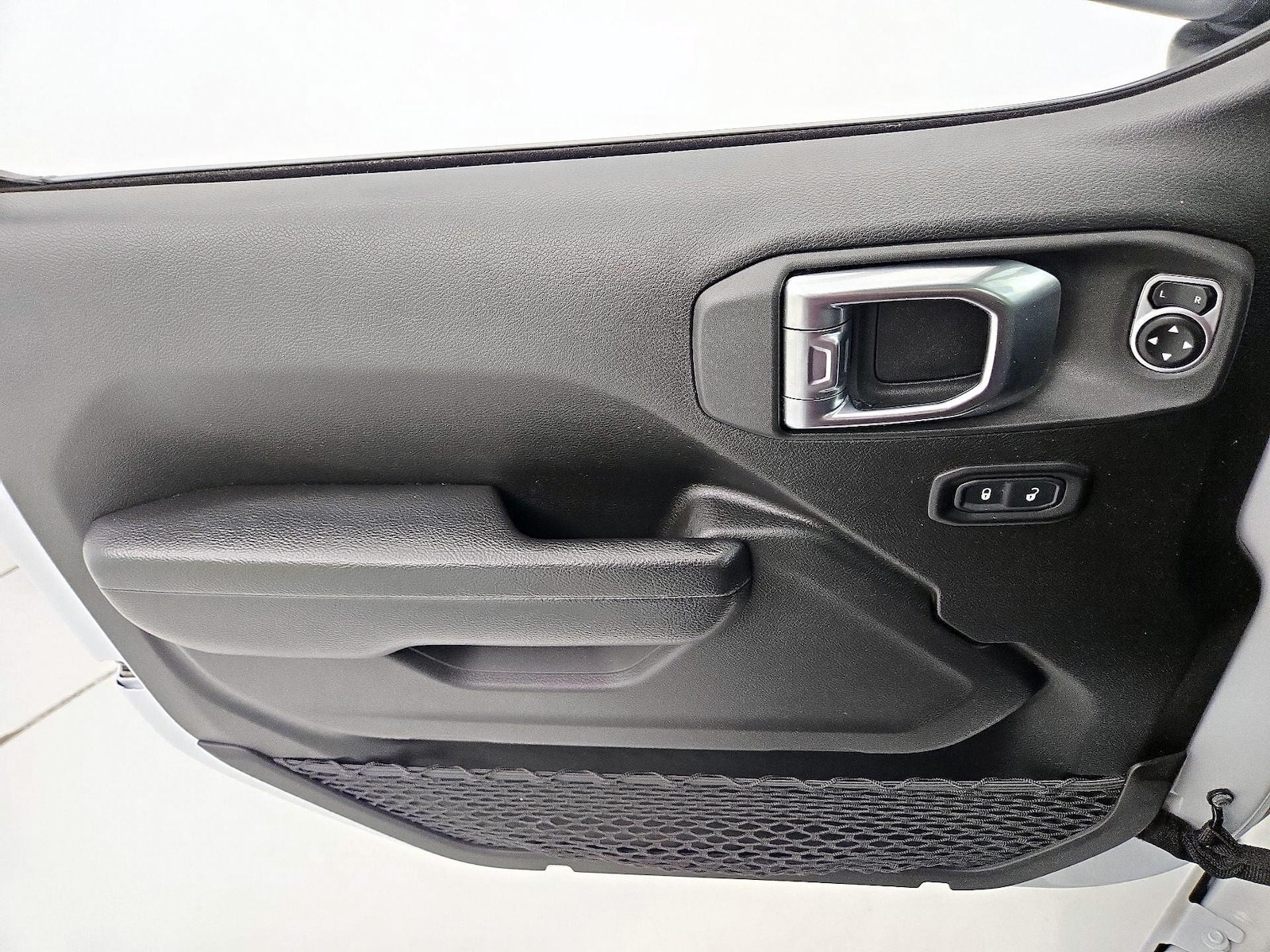 2024 Jeep Wrangler 4xe Sports S 4XE - Photo 13