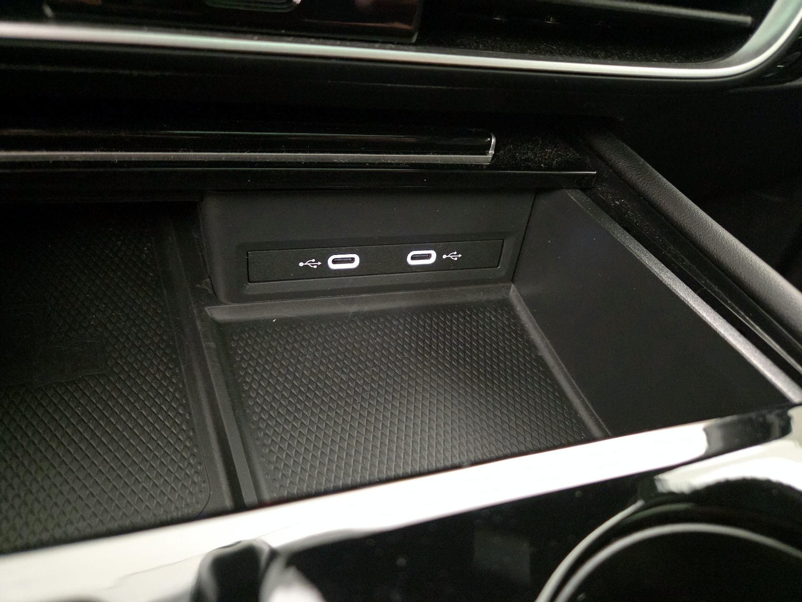 2024 Volkswagen Atlas Cross Sport SEL R-LINE - Photo 19