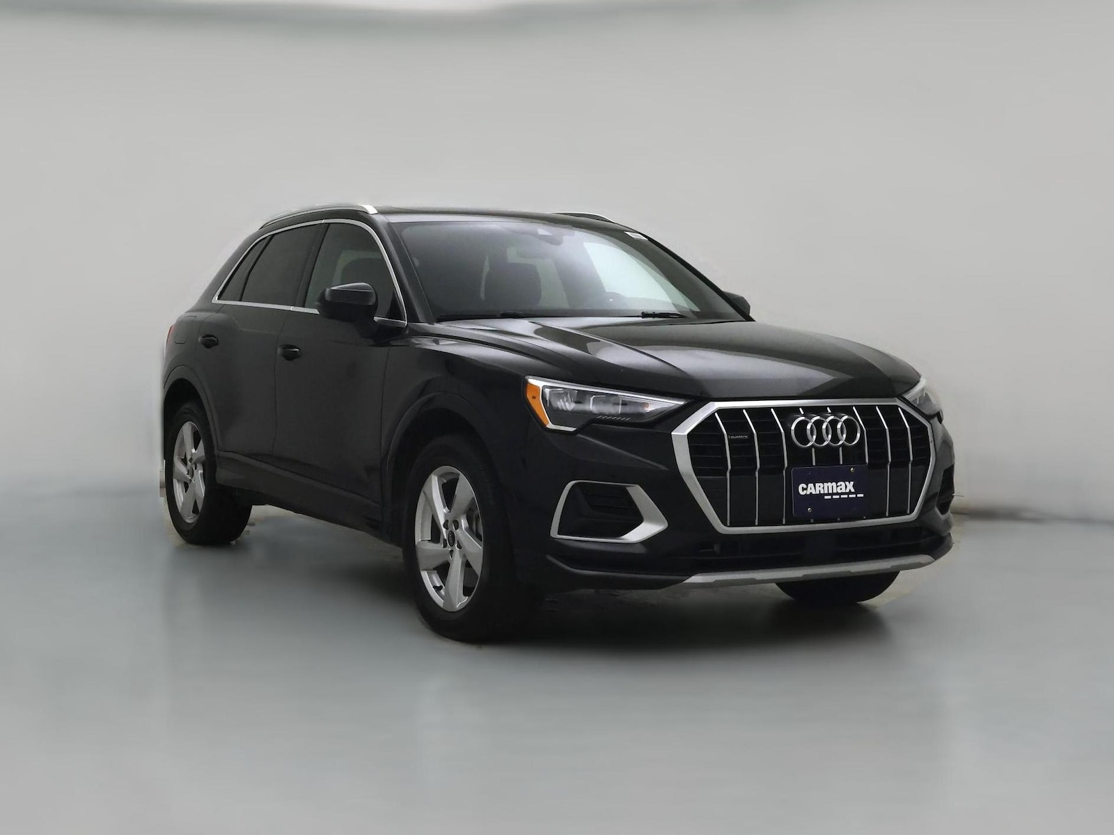 2022 Audi Q3