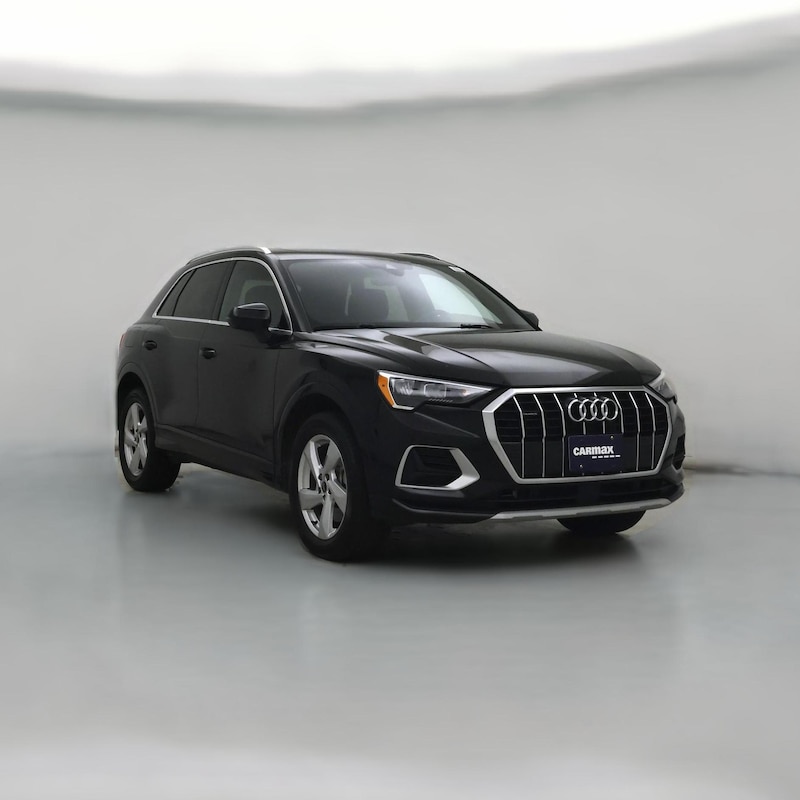 2022 Audi Q3 Premium
