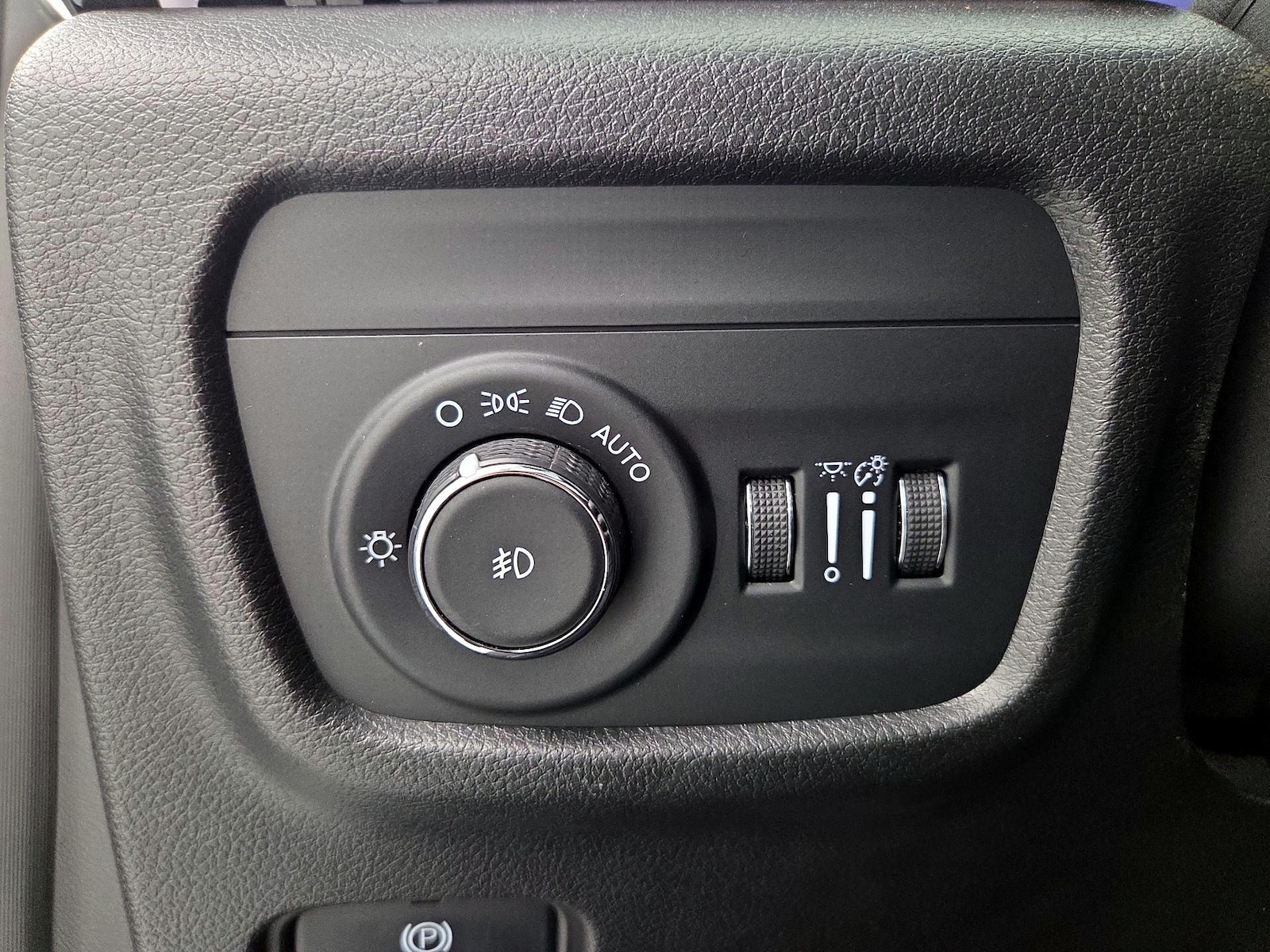 2023 Jeep Grand Cherokee Limited - Photo 14