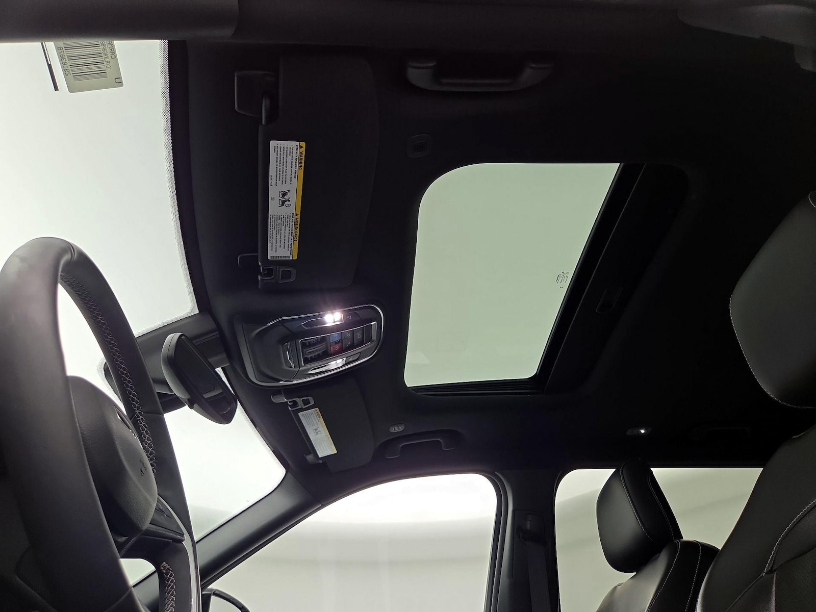Sunroof(s) & Overhead Airbags