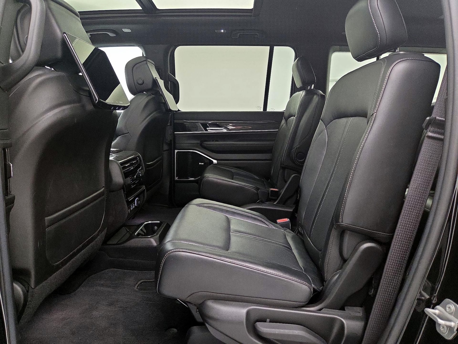 Rear Air Conditioning