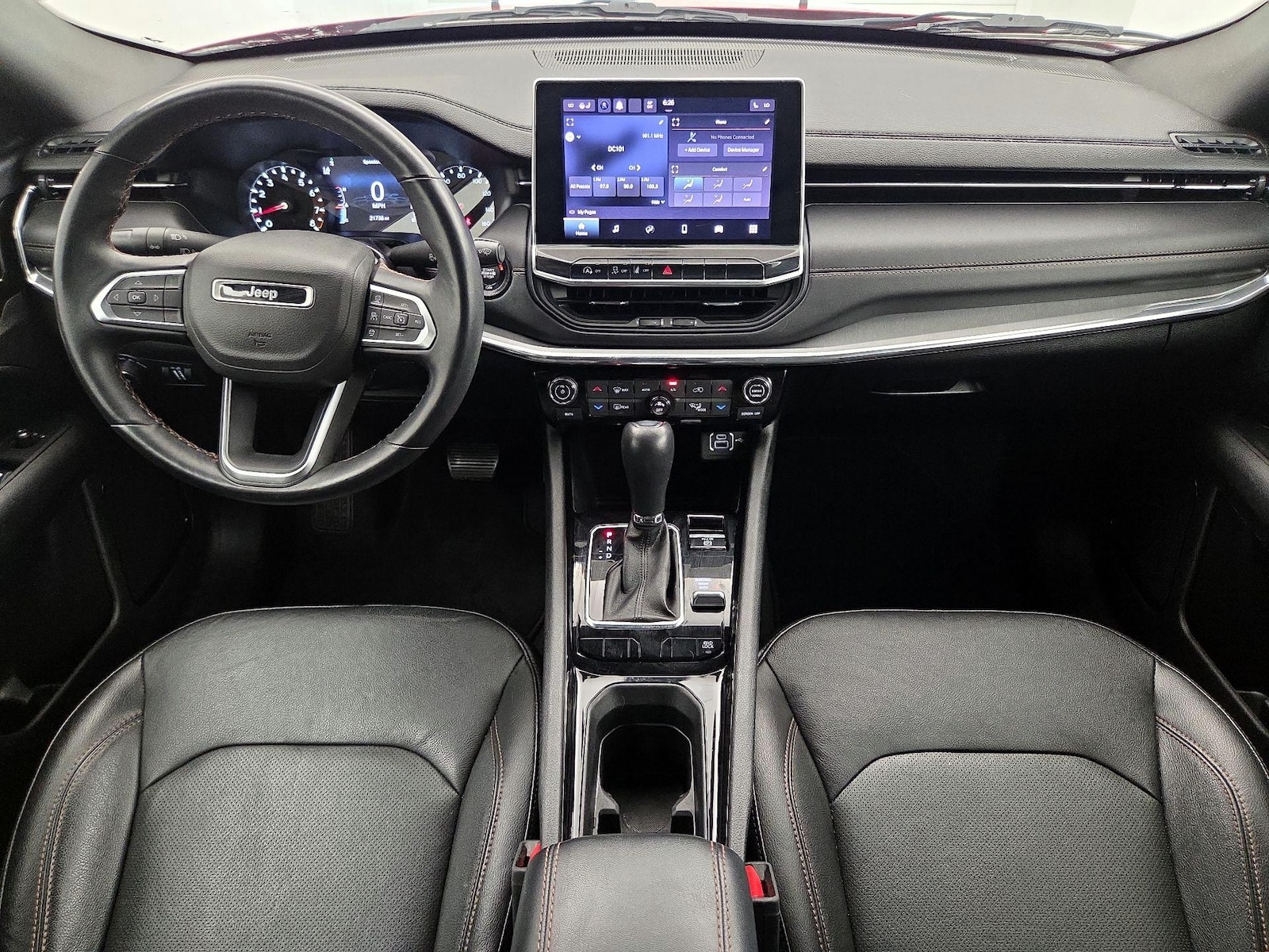 Apple CarPlay® & Android Auto™