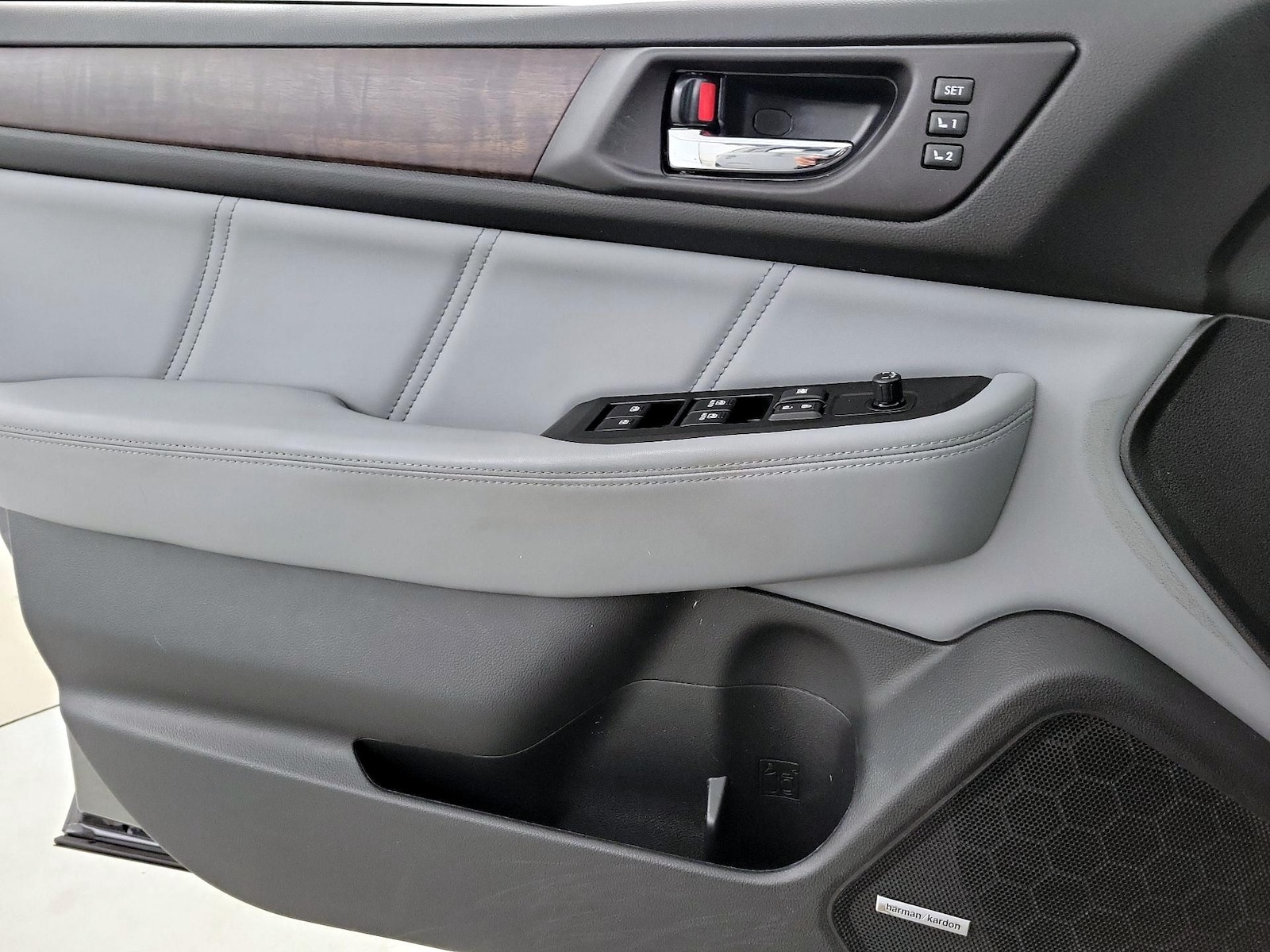 2019 Subaru Outback Limited - Photo 13