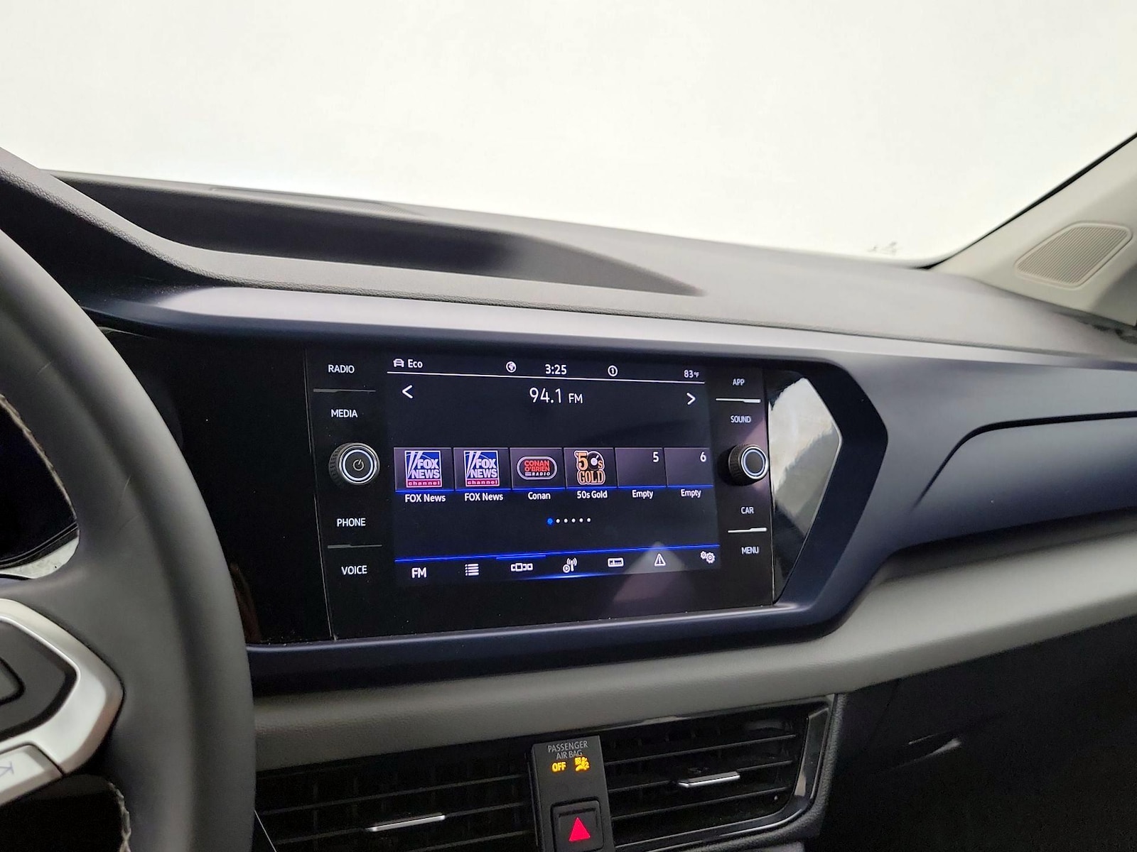 2022 Volkswagen Taos SE - Photo 16
