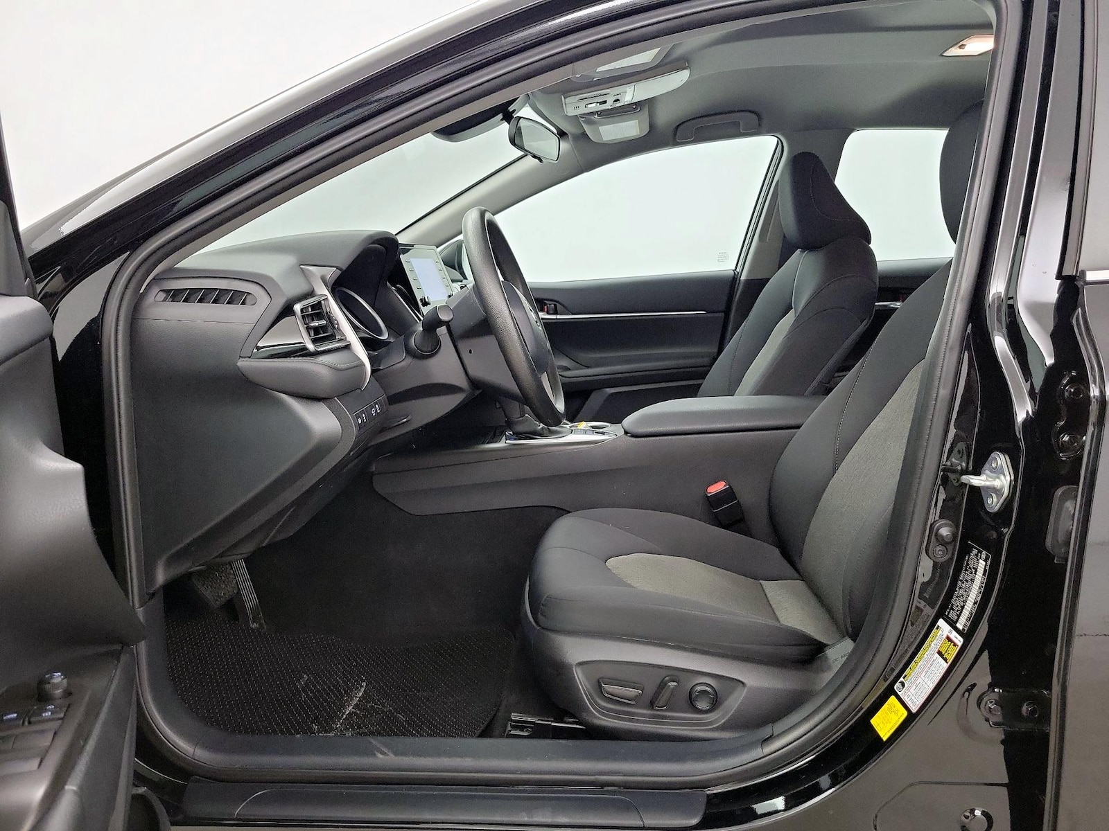 Power Seat(s) & Side Airbags