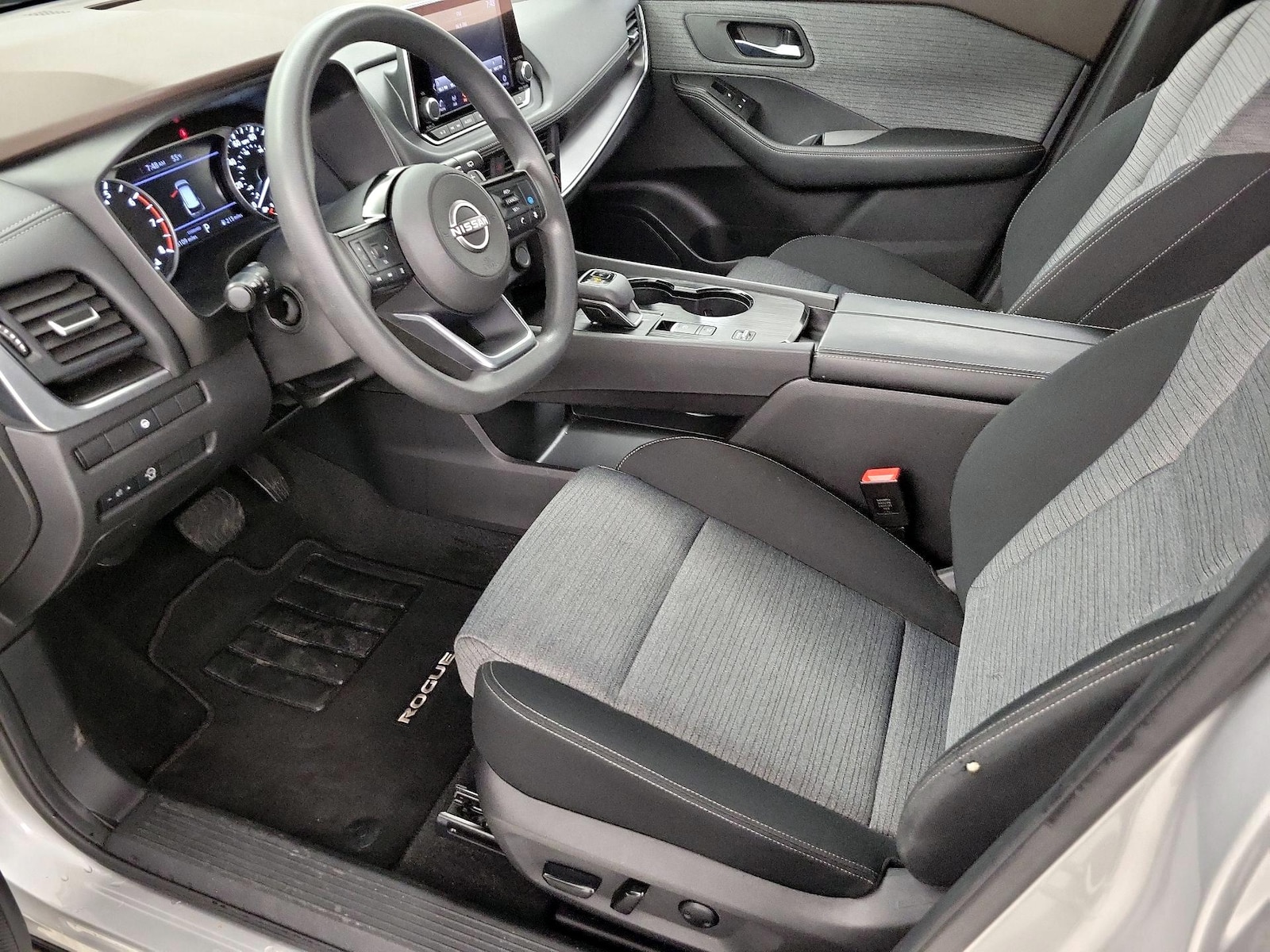 Power Seat(s) & Side Airbags
