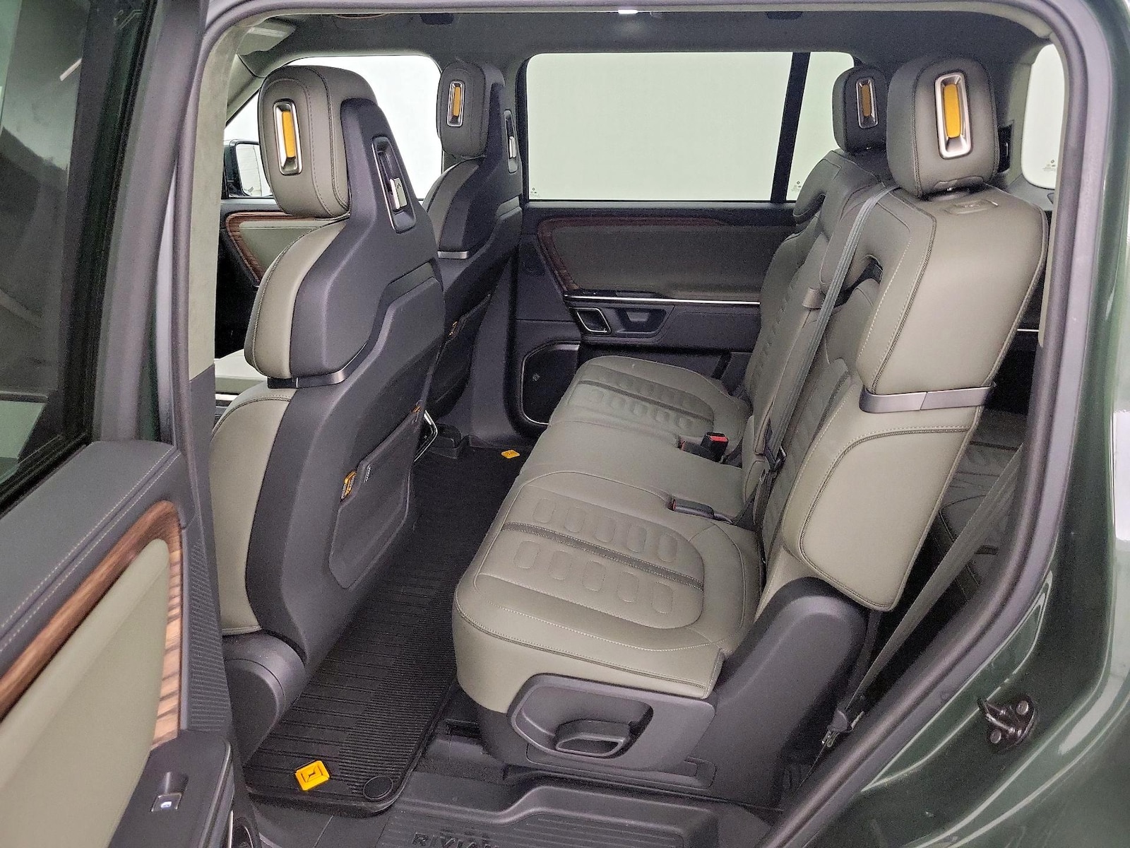Rear Air Conditioning