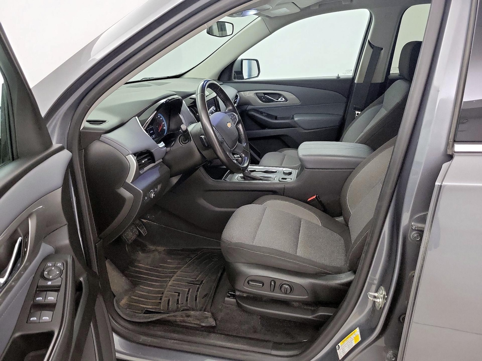 Power Seat(s) & Side Airbags