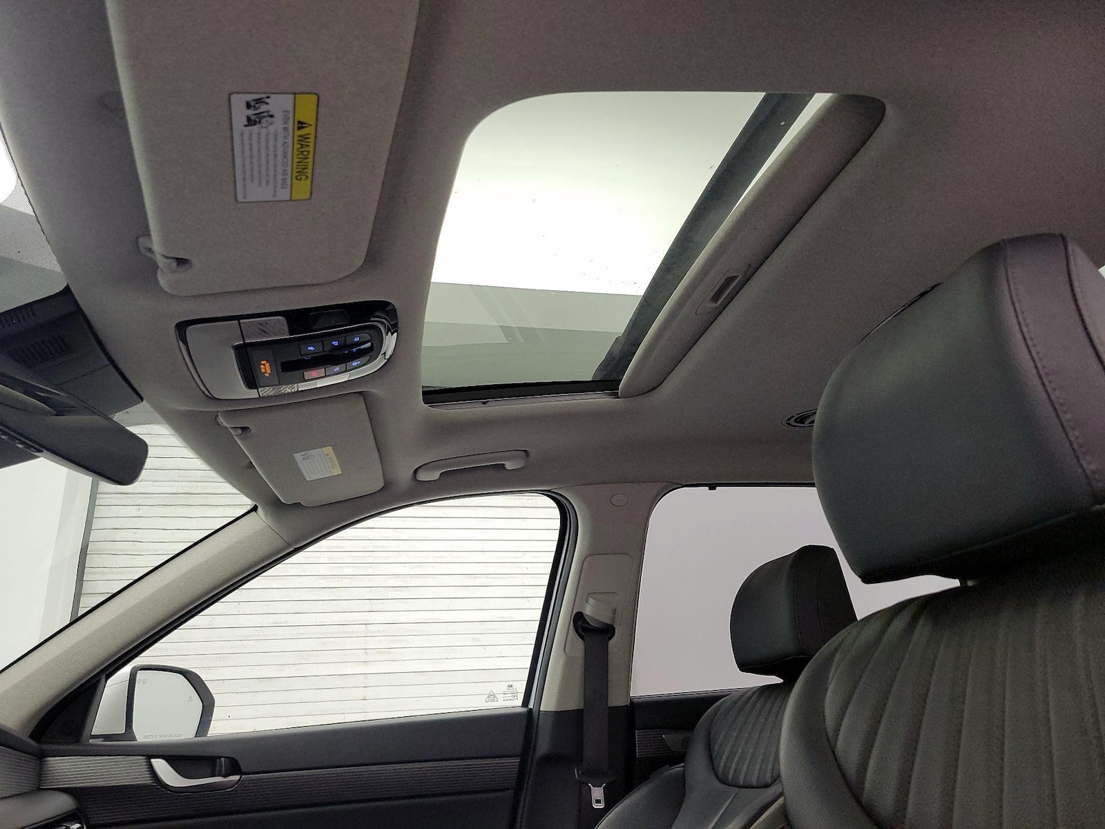 Sunroof(s) & Skylight(s)