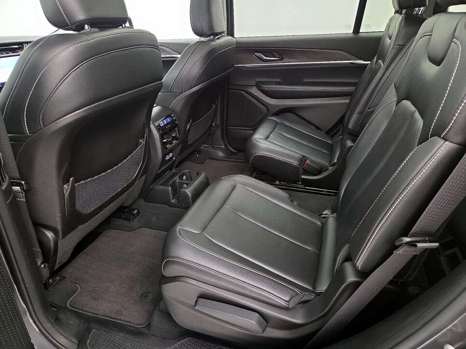 Rear Air Conditioning