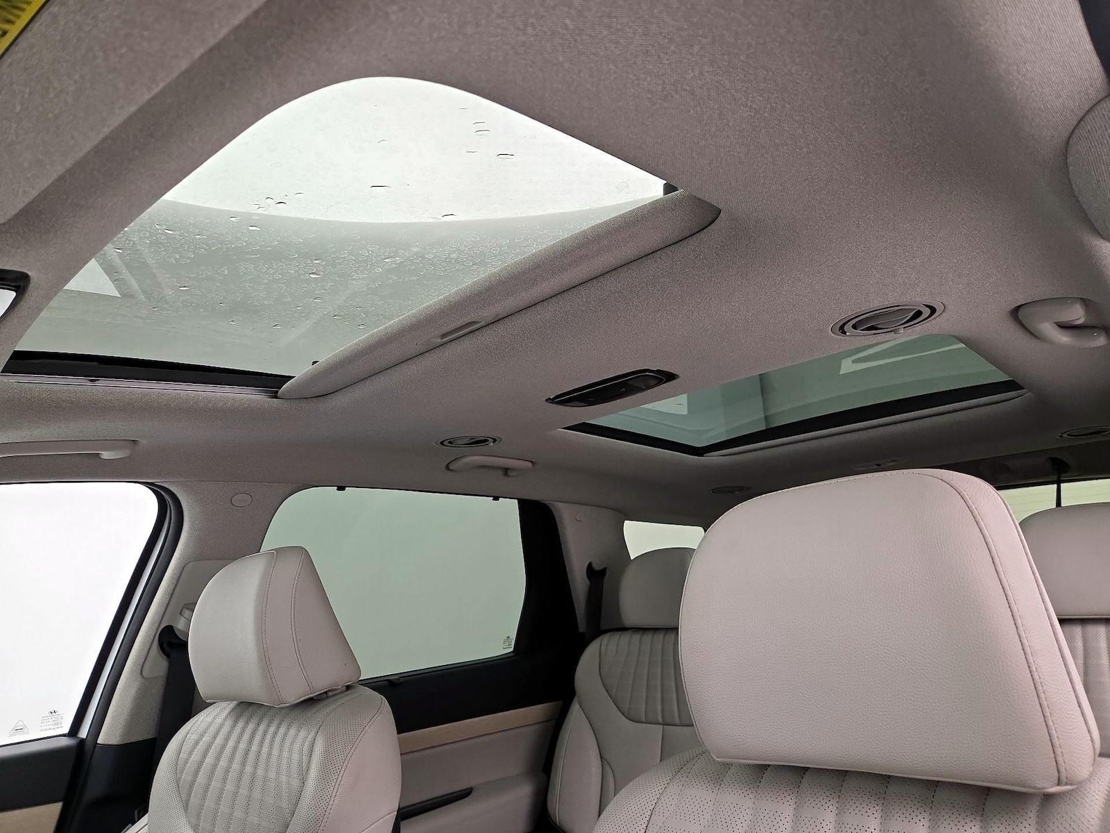 Sunroof(s) & Skylight(s)