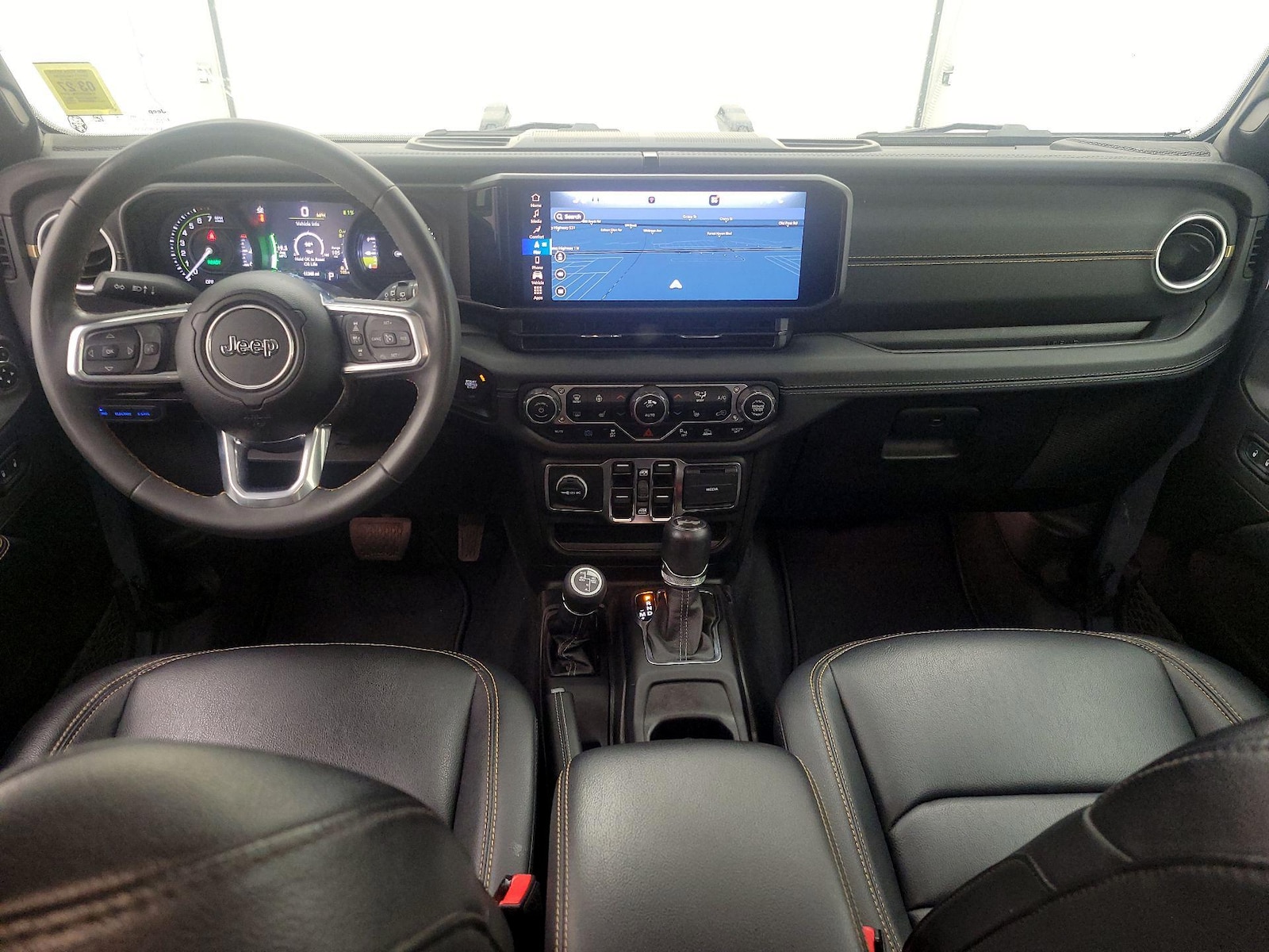 Apple CarPlay® & Android Auto™