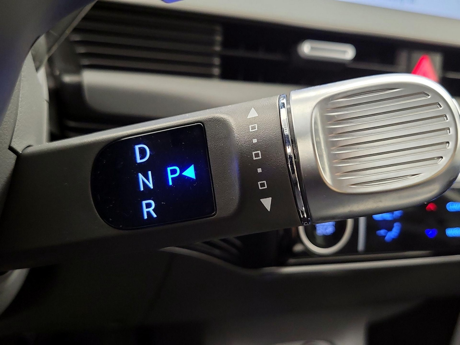 2024 Hyundai IONIQ 5 SEL - Photo 19