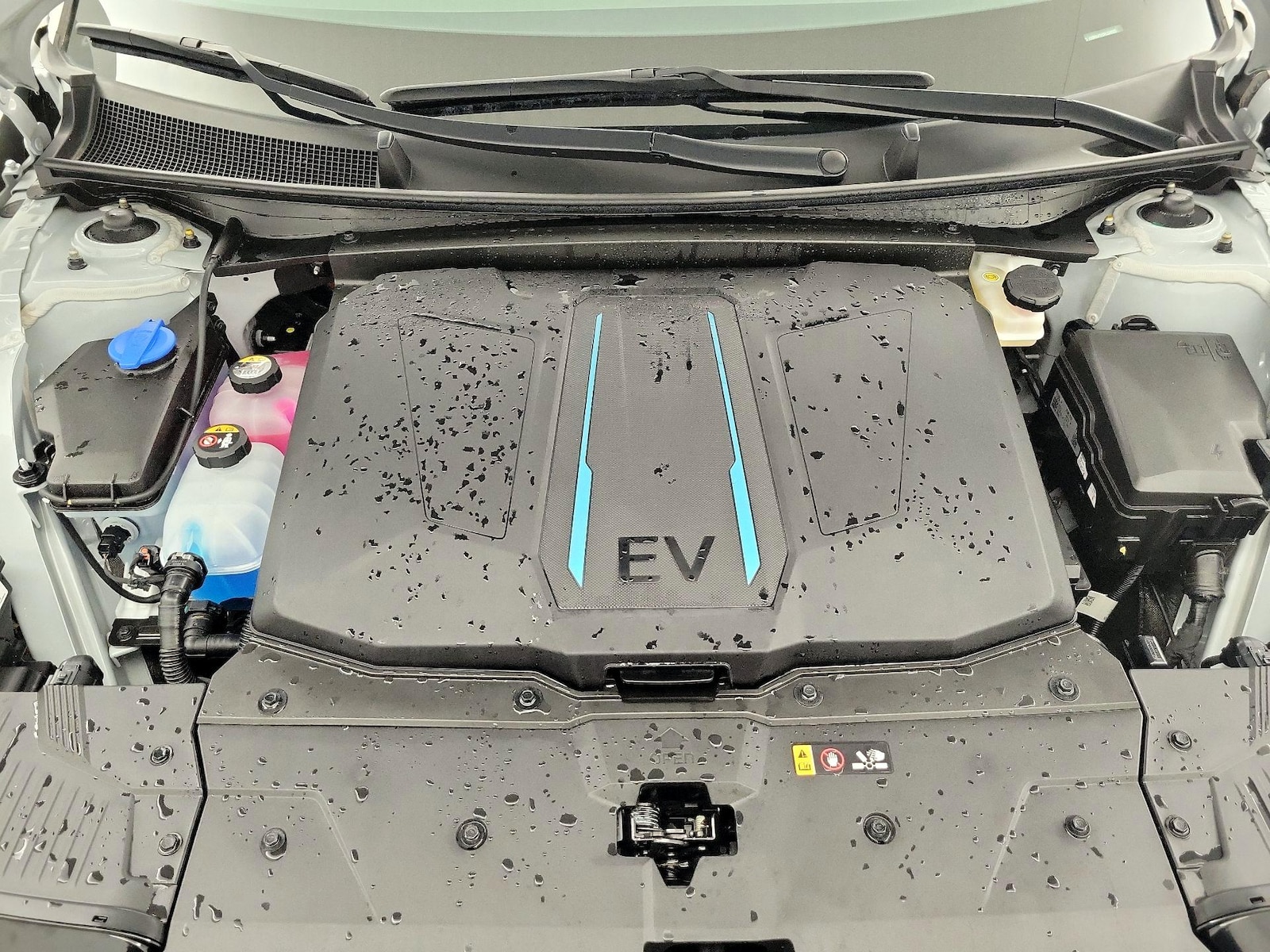 2024 Hyundai IONIQ 5 SEL - Photo 23