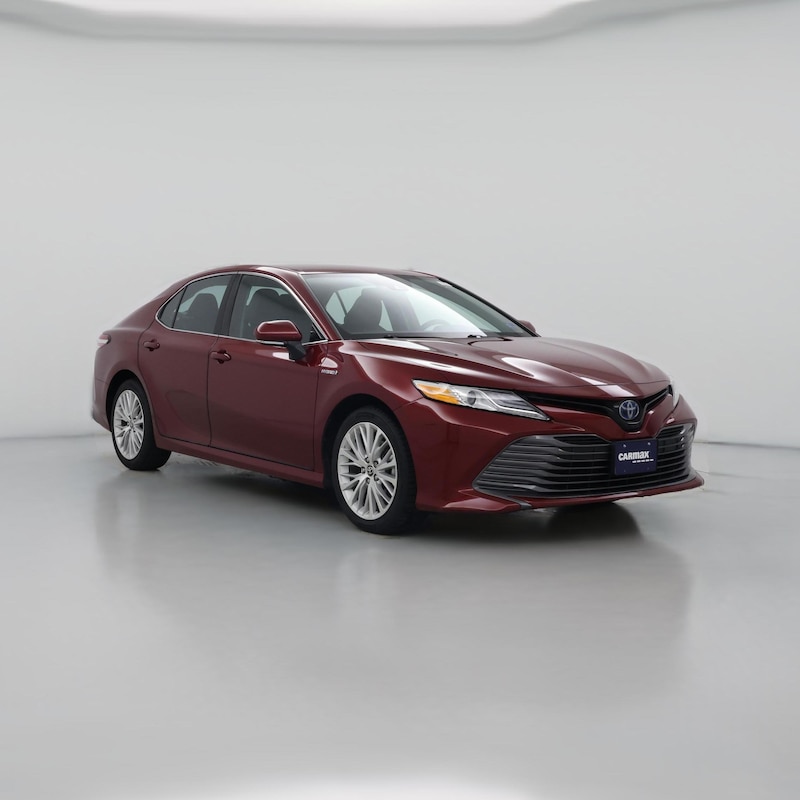 2020 Toyota Camry Hybrid XLE