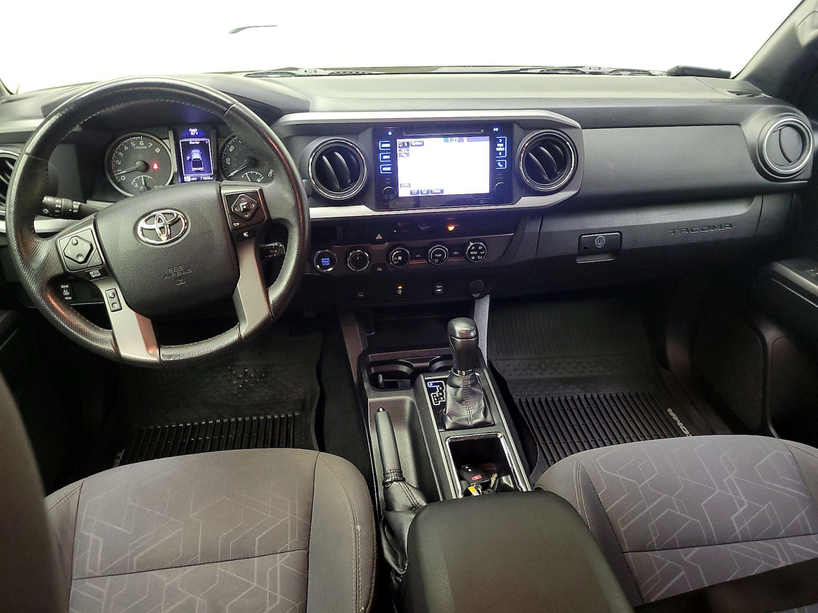 2016 Toyota Tacoma TRD Sport - Photo 10