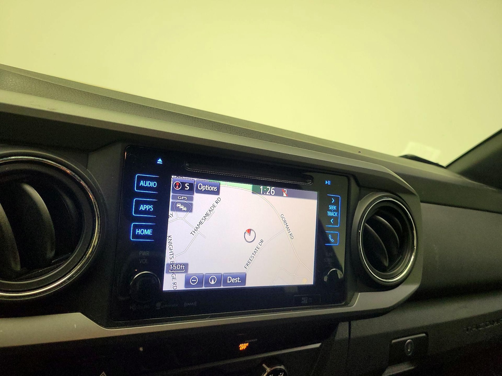 2016 Toyota Tacoma TRD Sport - Photo 15