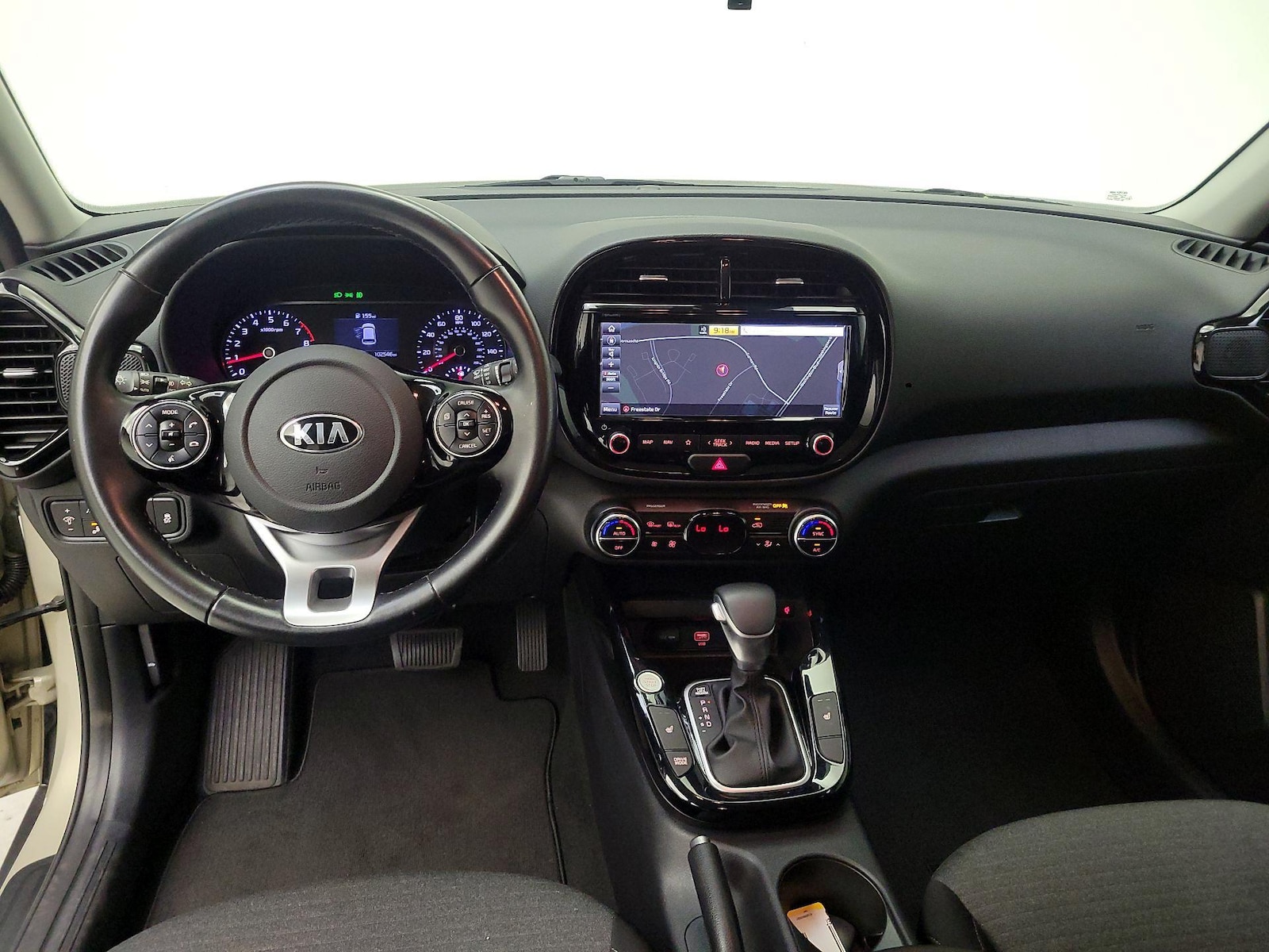 2020 Kia Soul EX - Photo 10