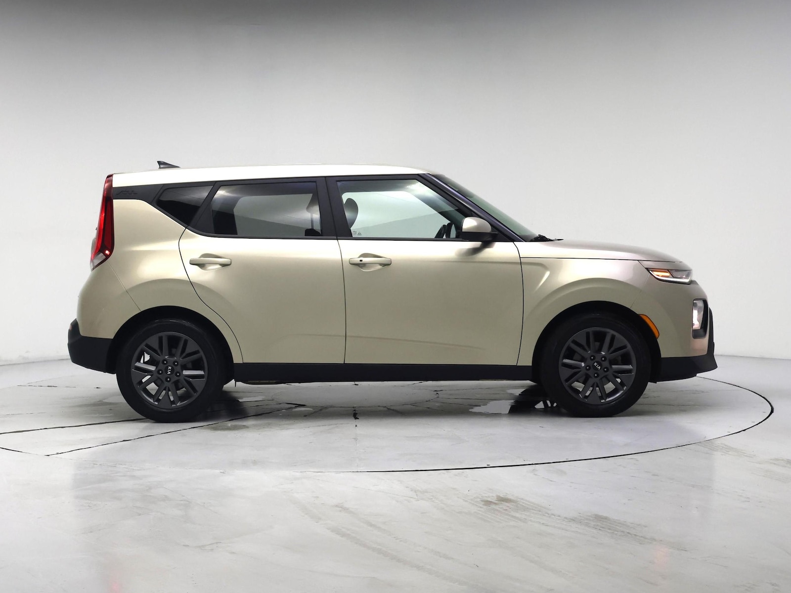 2020 Kia Soul EX - Photo 8