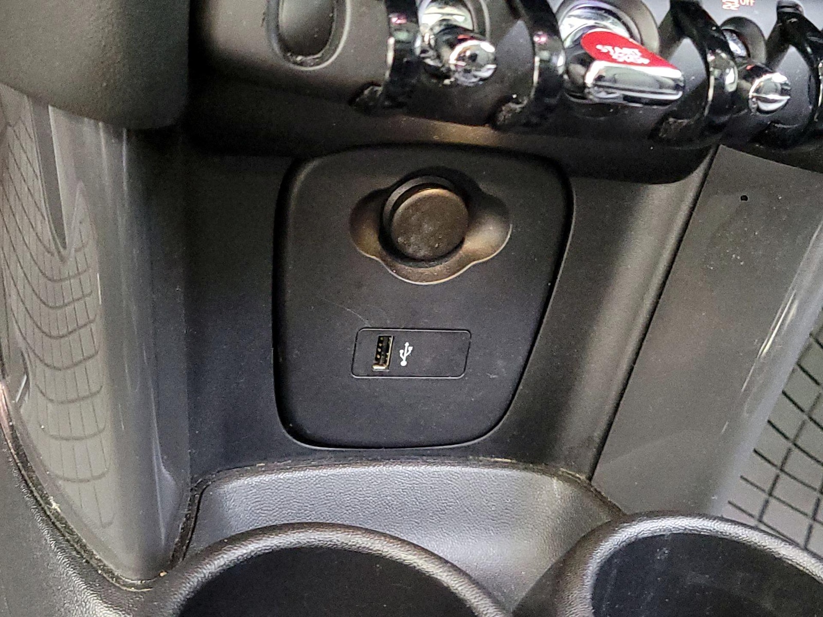 2020 MINI Hardtop 2 Door - Photo 19