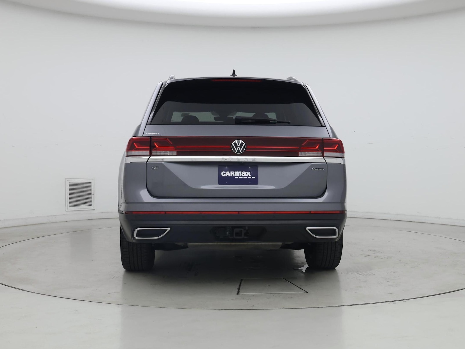 2025 Volkswagen Atlas SE w/Tech - Photo 7