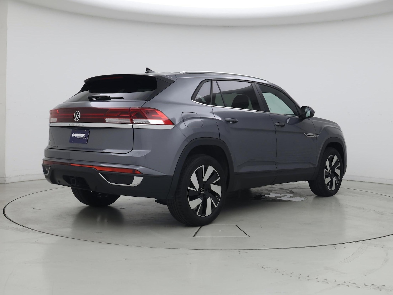 2025 Volkswagen Atlas Cross Sport SE w/Tech - Photo 9