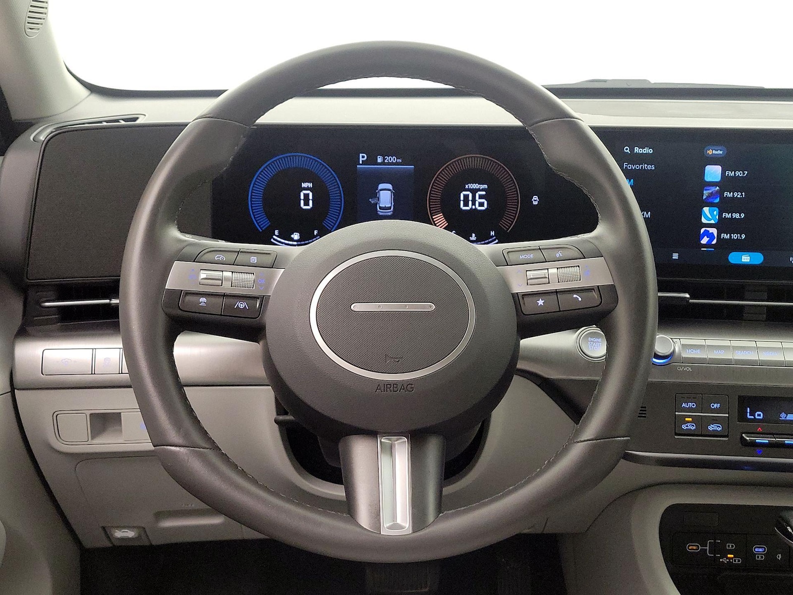 2026 Hyundai Kona SEL Sport - Photo 11