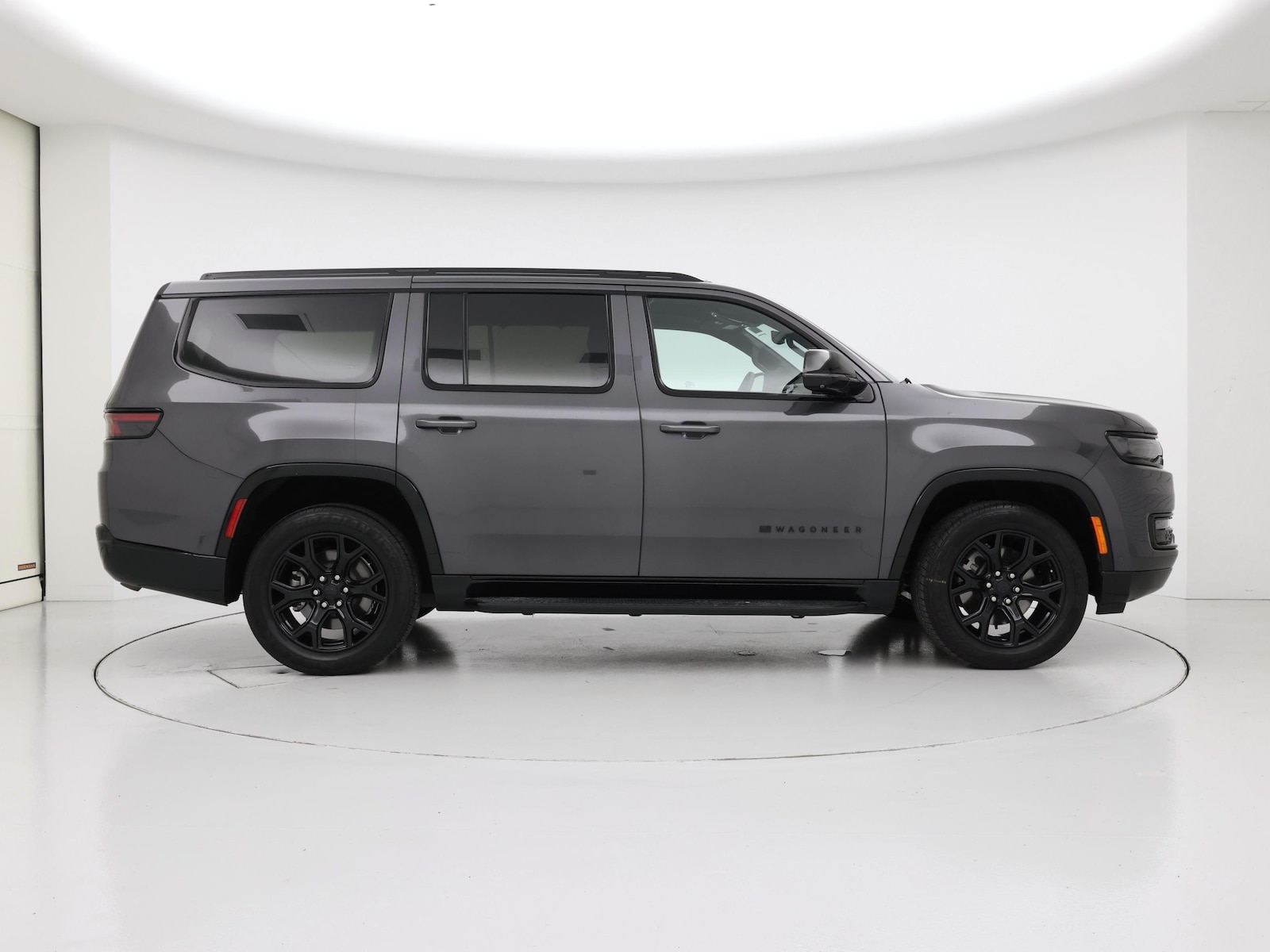 2024 Jeep Wagoneer Series II - Photo 8