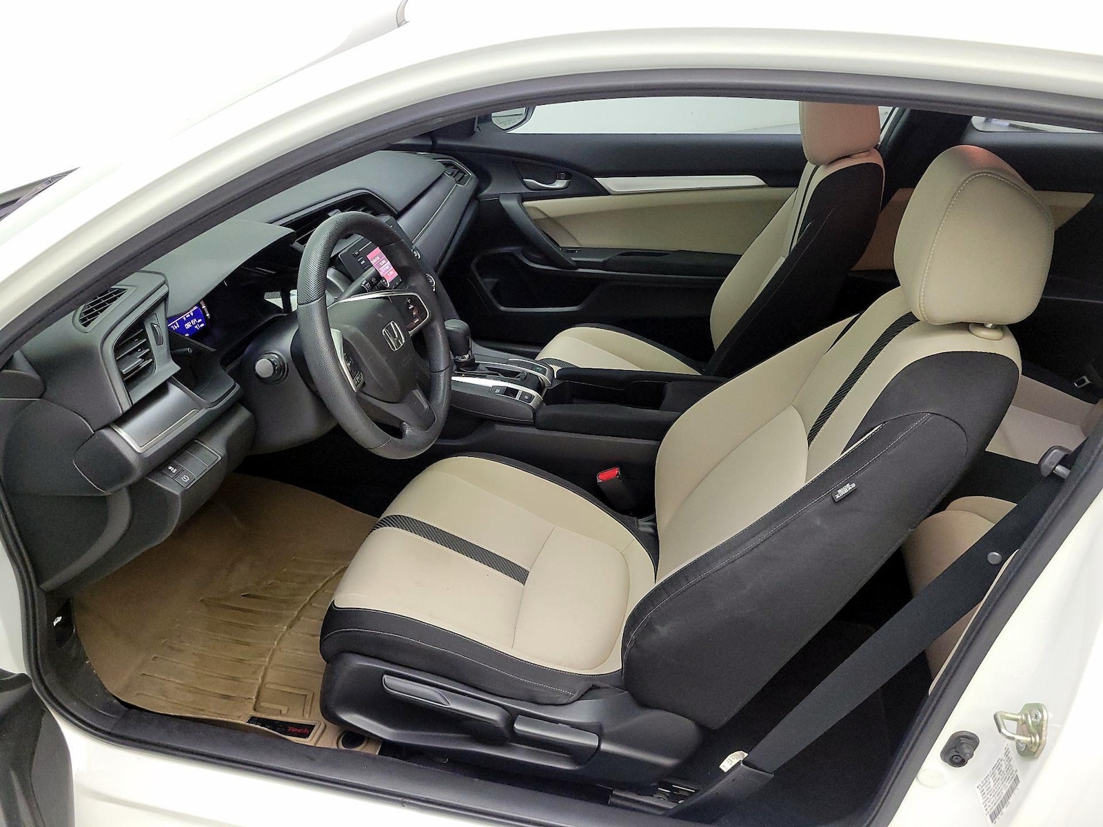 2016 Honda Civic LX-P - Photo 12