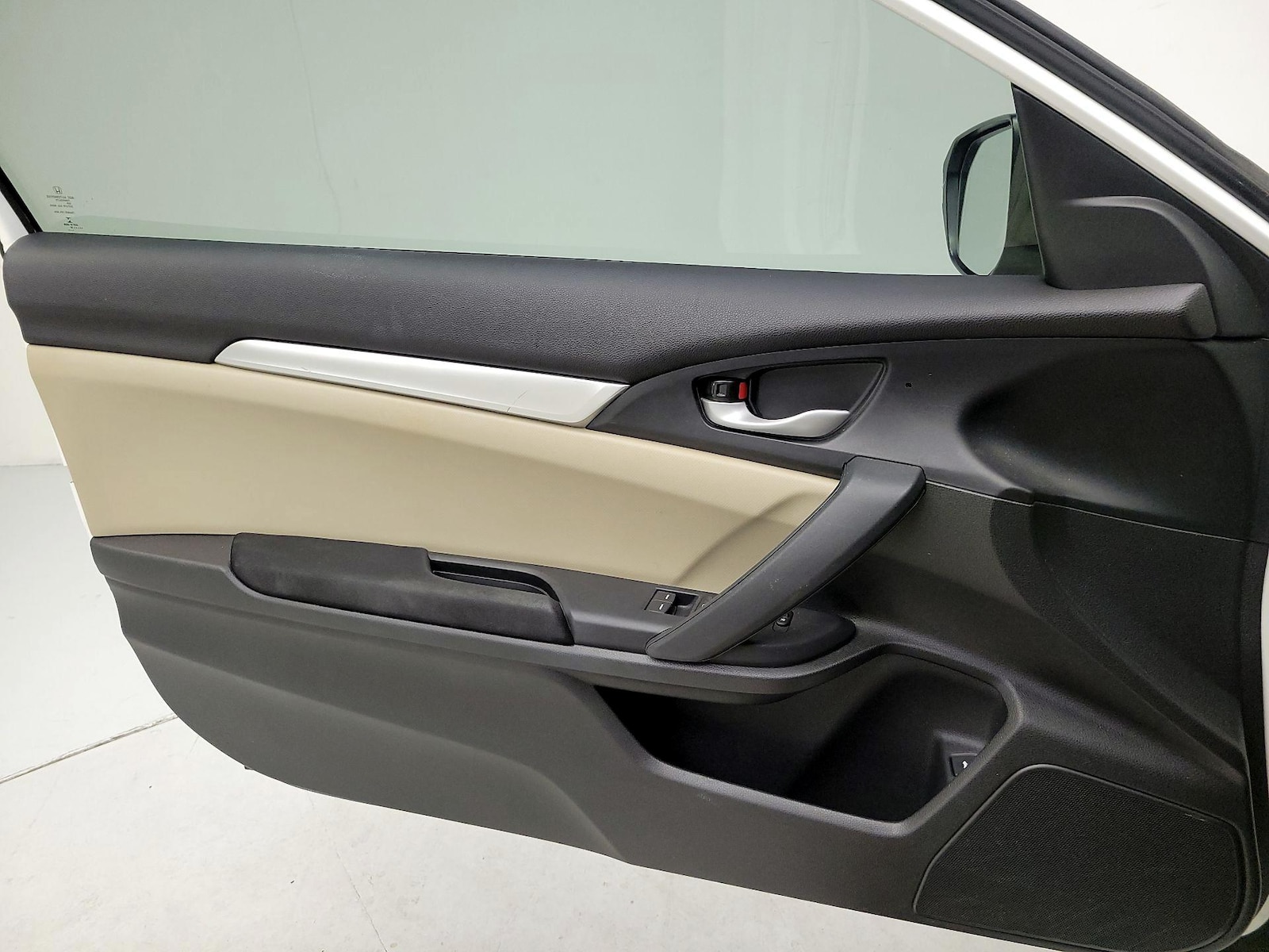 2016 Honda Civic LX-P - Photo 13