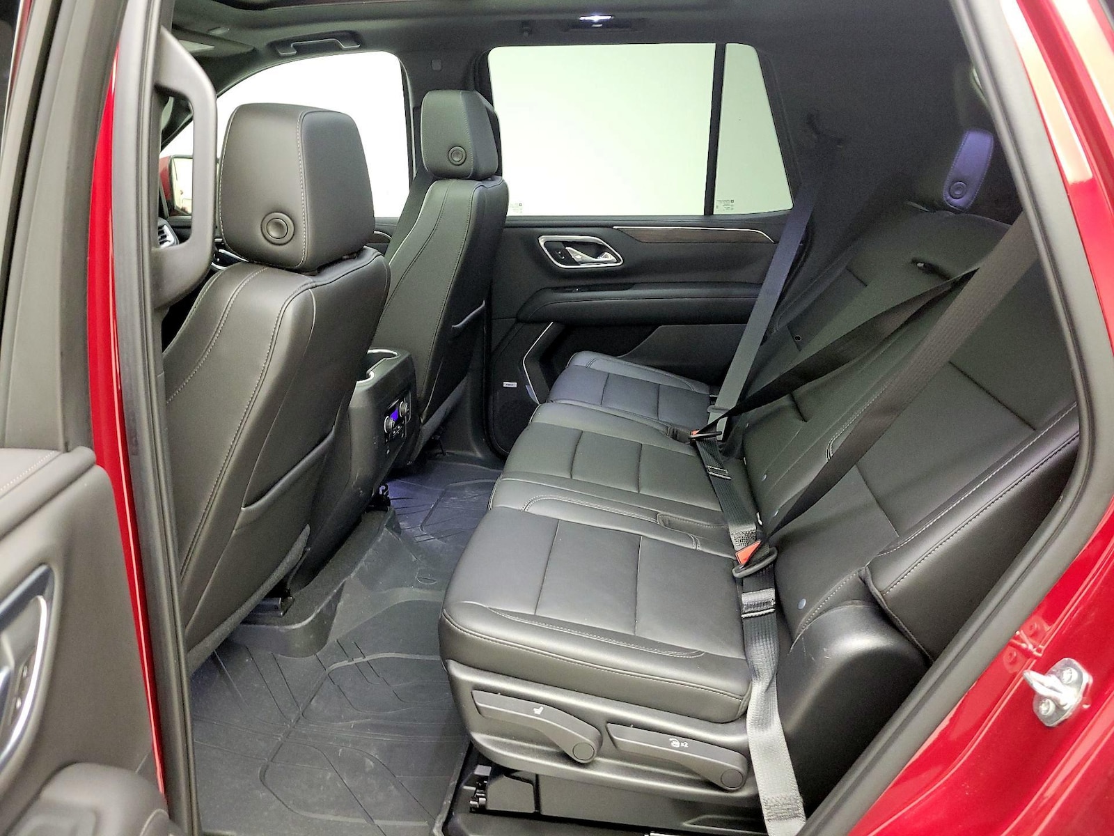 2021 Chevrolet Tahoe LT - Photo 21