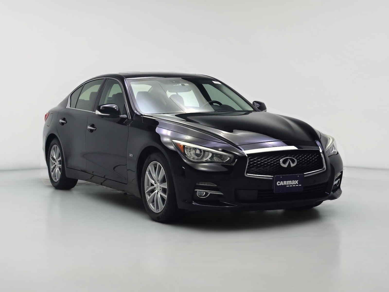 2017 INFINITI Q50