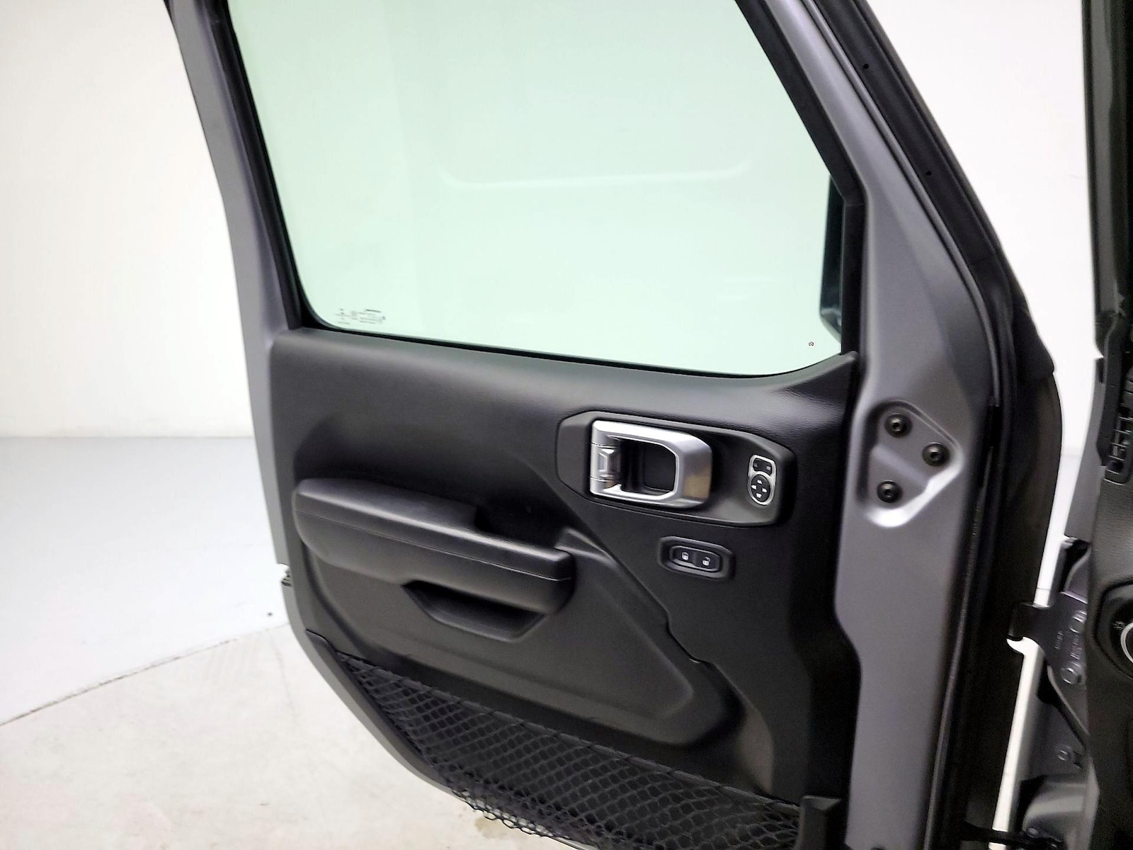 2021 Jeep Wrangler Unlimited Willys - Photo 13