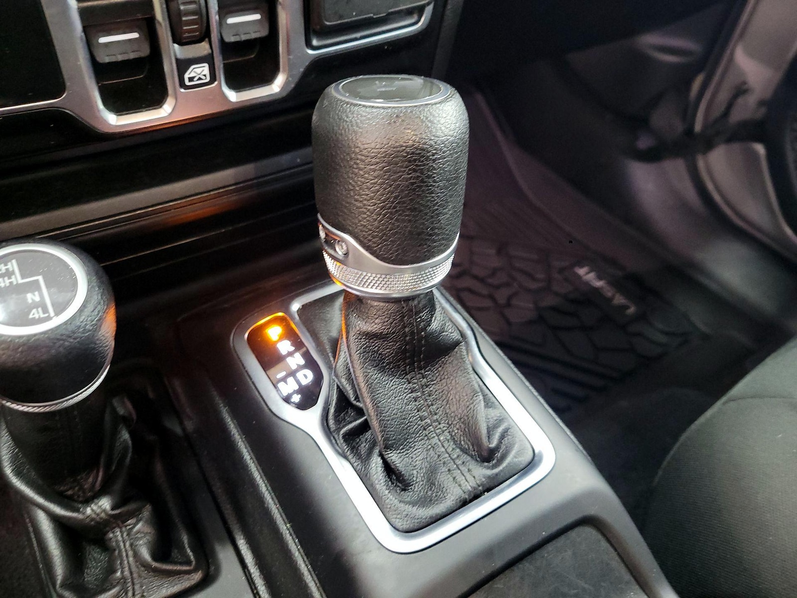 2021 Jeep Wrangler Unlimited Willys - Photo 19